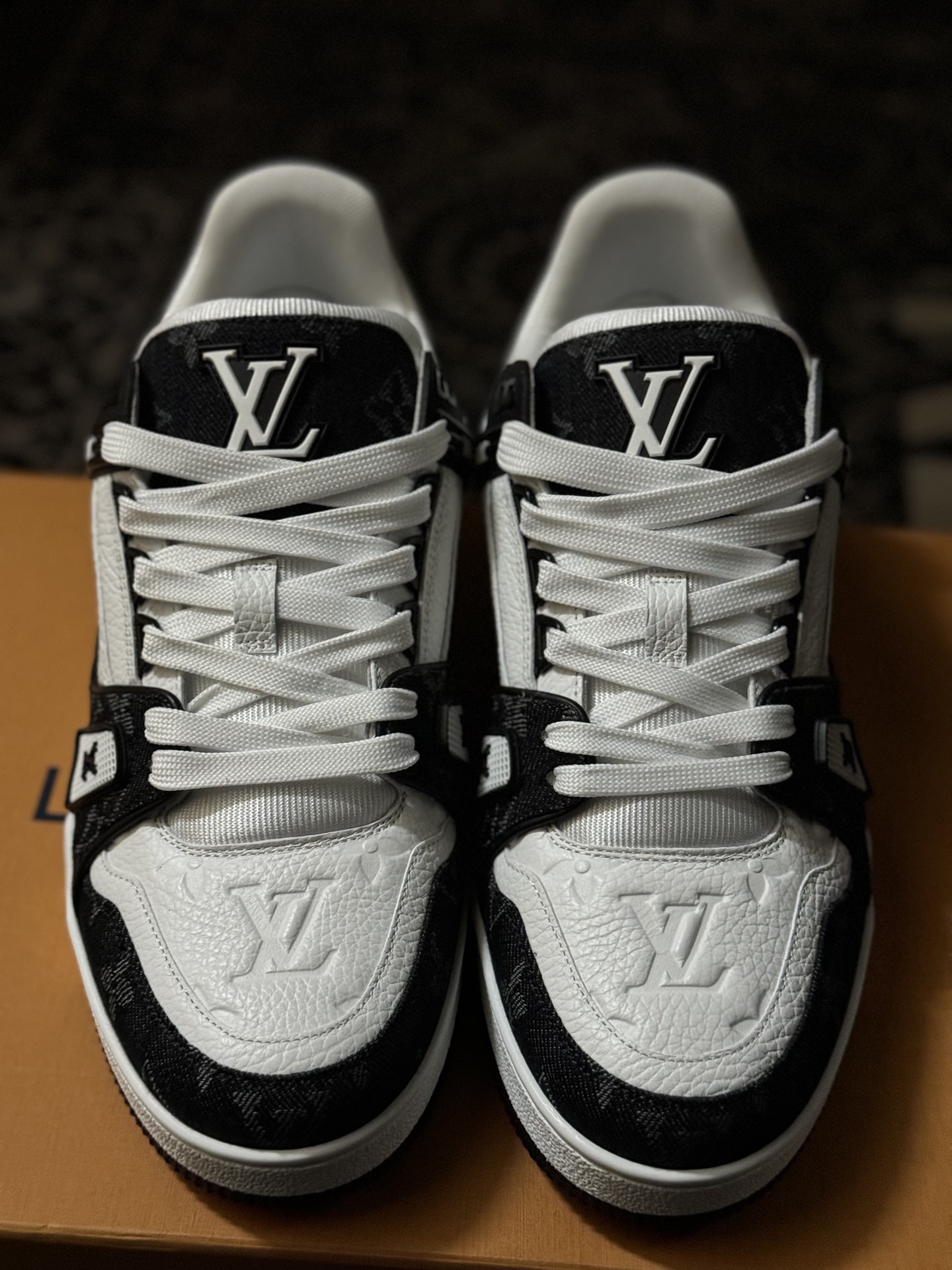 custom review-LOUIS VUITTON Lv Trainer 'White Black Panda'