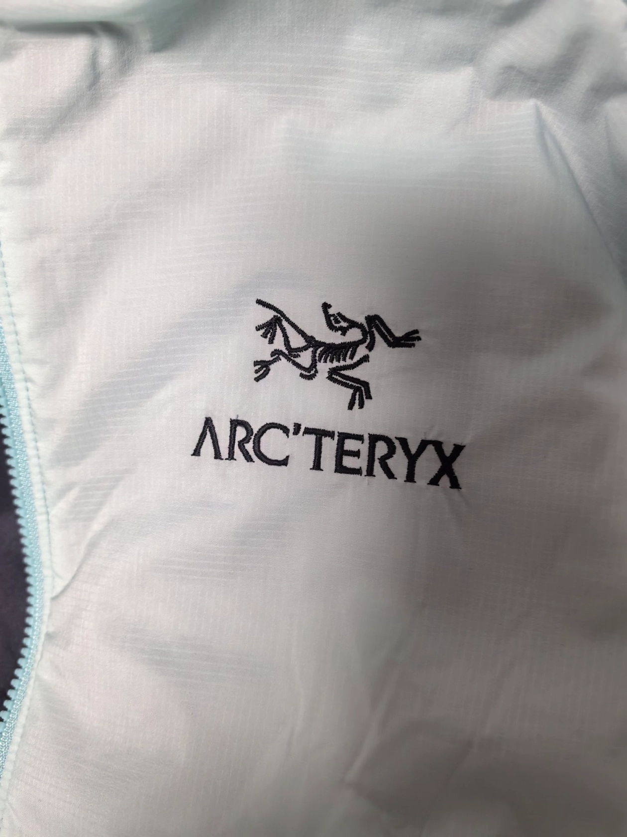 custom review-Arcteryx ATOM Пуховик Женский