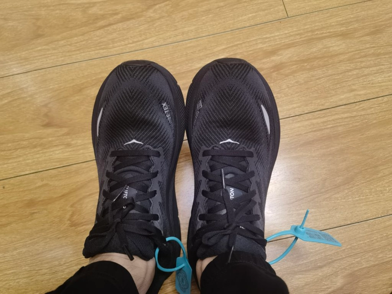 custom review-HOKA ONE ONE Clifton 9 Износостойкий и Водонепроницаемый Низкий Топ Беговые кроссовки Мужской Черный