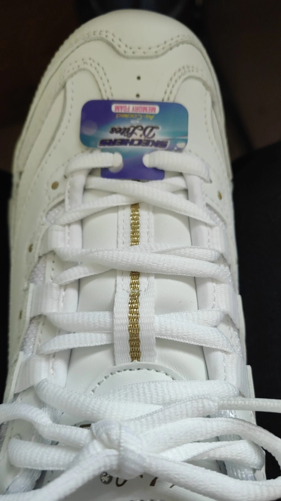 custom review-Skechers D'LITES 1,0 Маленький Белый Медведь с Золотой Логотип Низкие Кроссовки с Толстой Подошвой Женские Белые Золотые