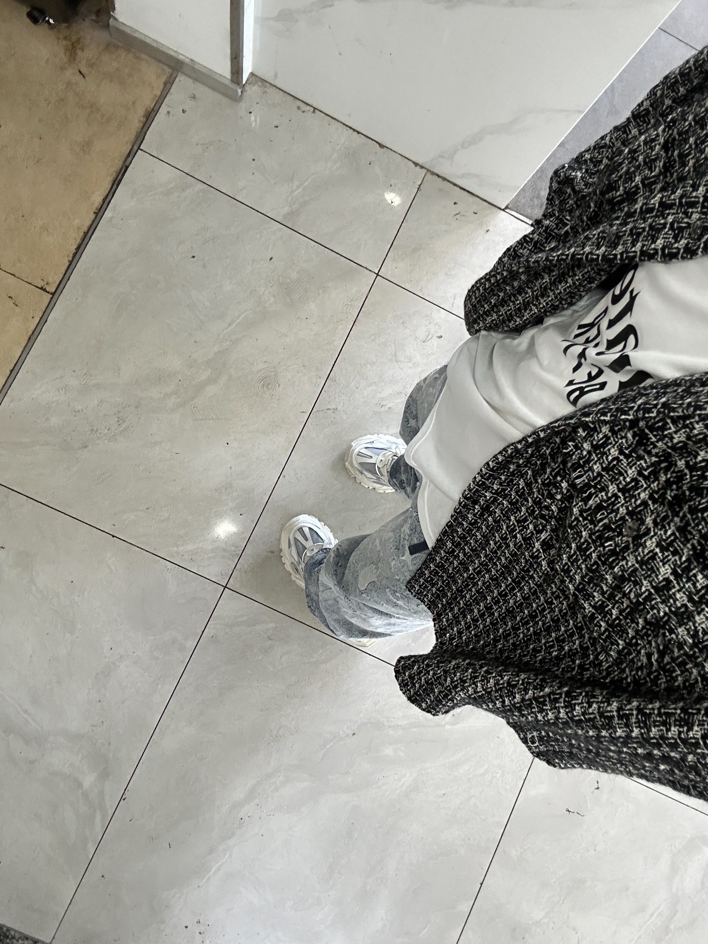 custom review-Adidas XLG RUNNER DELUXE Противоскользящие устойчивые к истиранию низкие беговые кроссовки унисекс белый серебристый