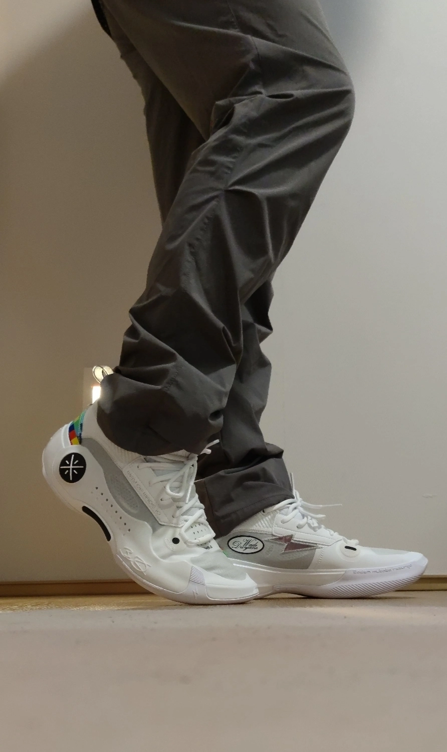 custom review-Подкладка WOW 10 Way of Wade 10 Противоскользящий Устойчивый к истиранию Низкий Топ Баскетбольные кроссовки Мужские Белый Серый