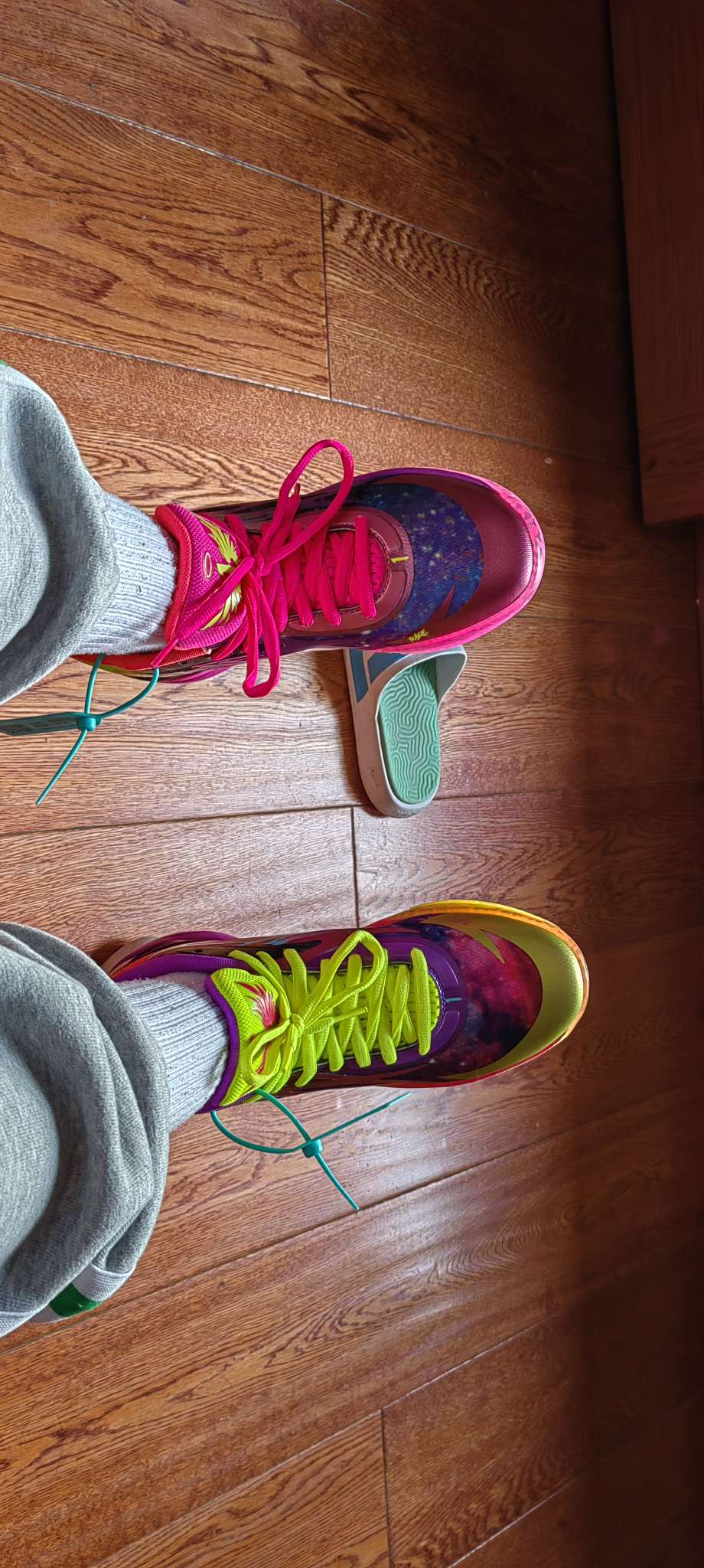 custom review-LaMelo Ball X PUMA MB.02 LaMelo Ball MB.02 Be You Устойчивый к истиранию MID Баскетбольные кроссовки Унисекс Розовый Фиолетовый