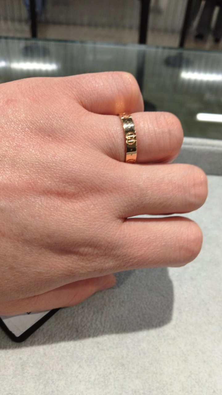 gucci 18k玫瑰金经典气质百搭戒指