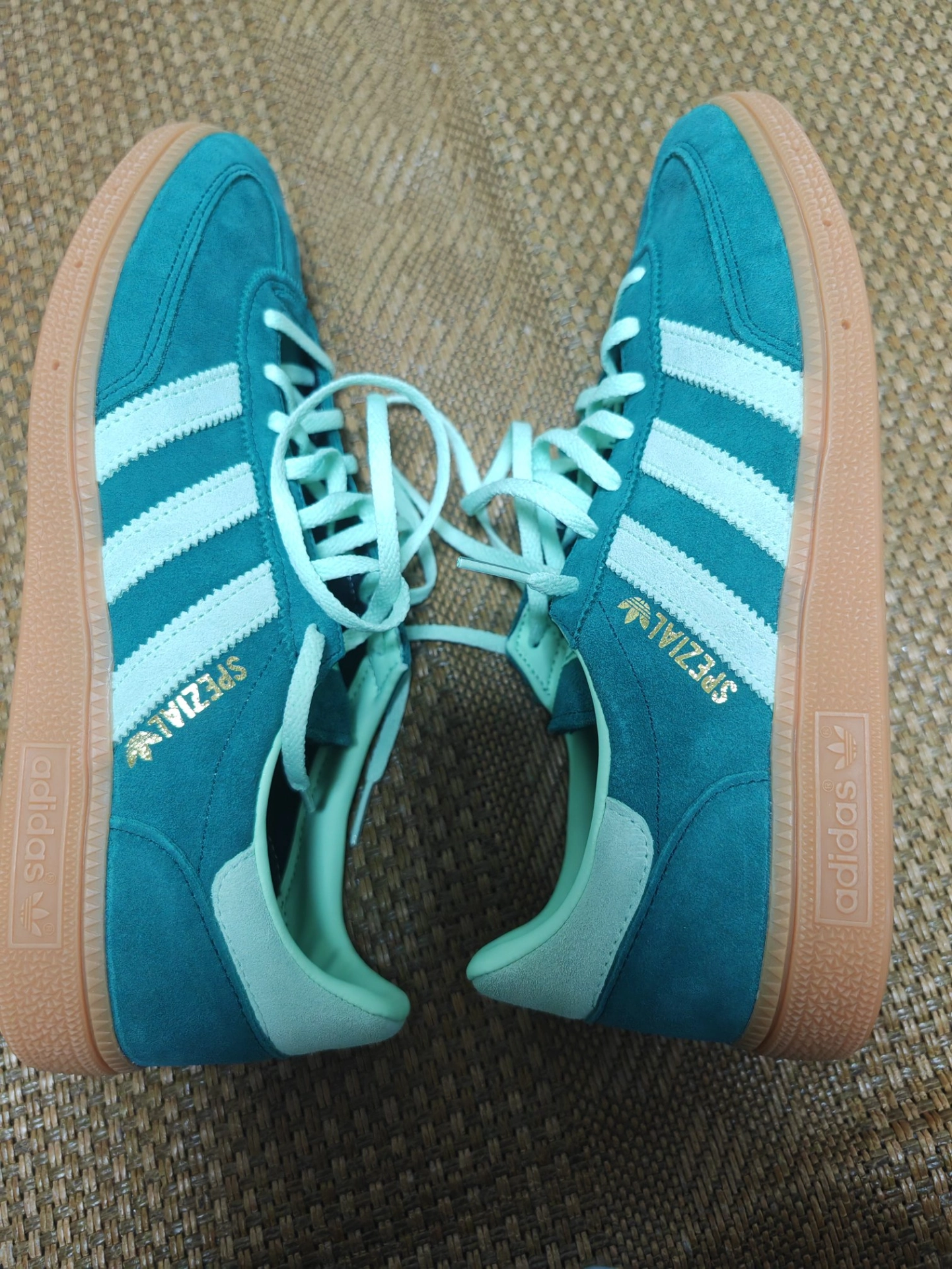 custom review-Adidas Originals HANDBALL SPEZIAL Устойчивые к истиранию Низкие Кроссовки для скейтбординга Женские Зеленые