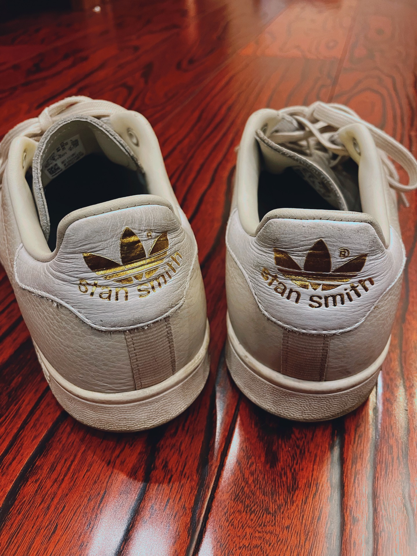 三叶草 stan smith