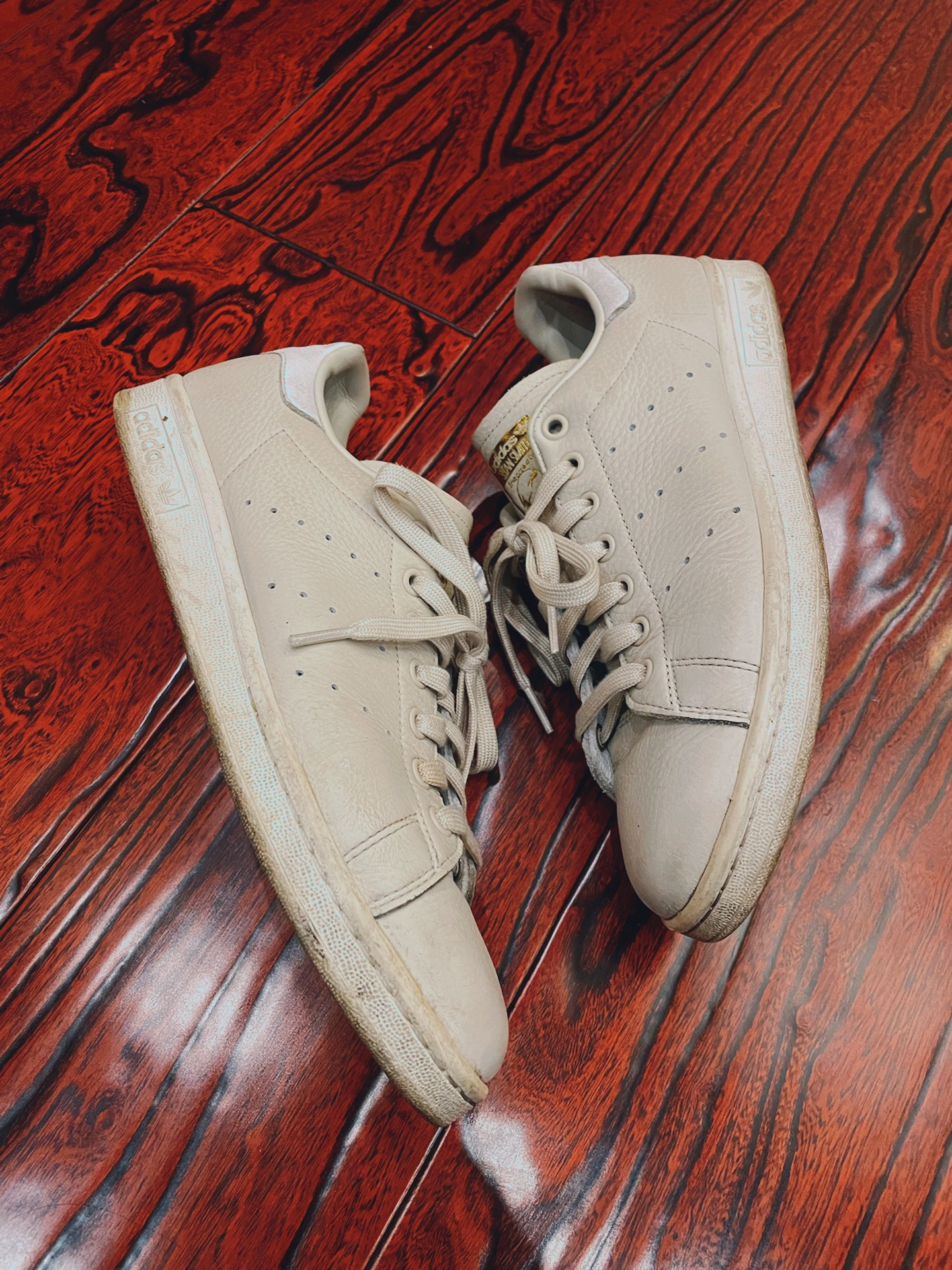 三叶草 stan smith