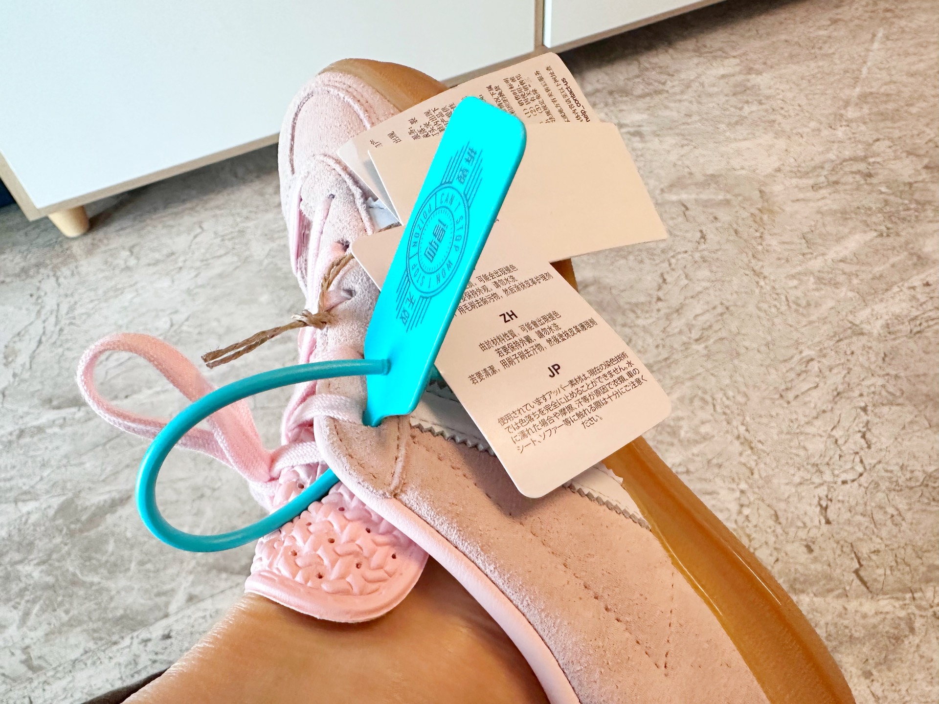 custom review-Adidas Gazelle Indoor Sandy Pink Women's
