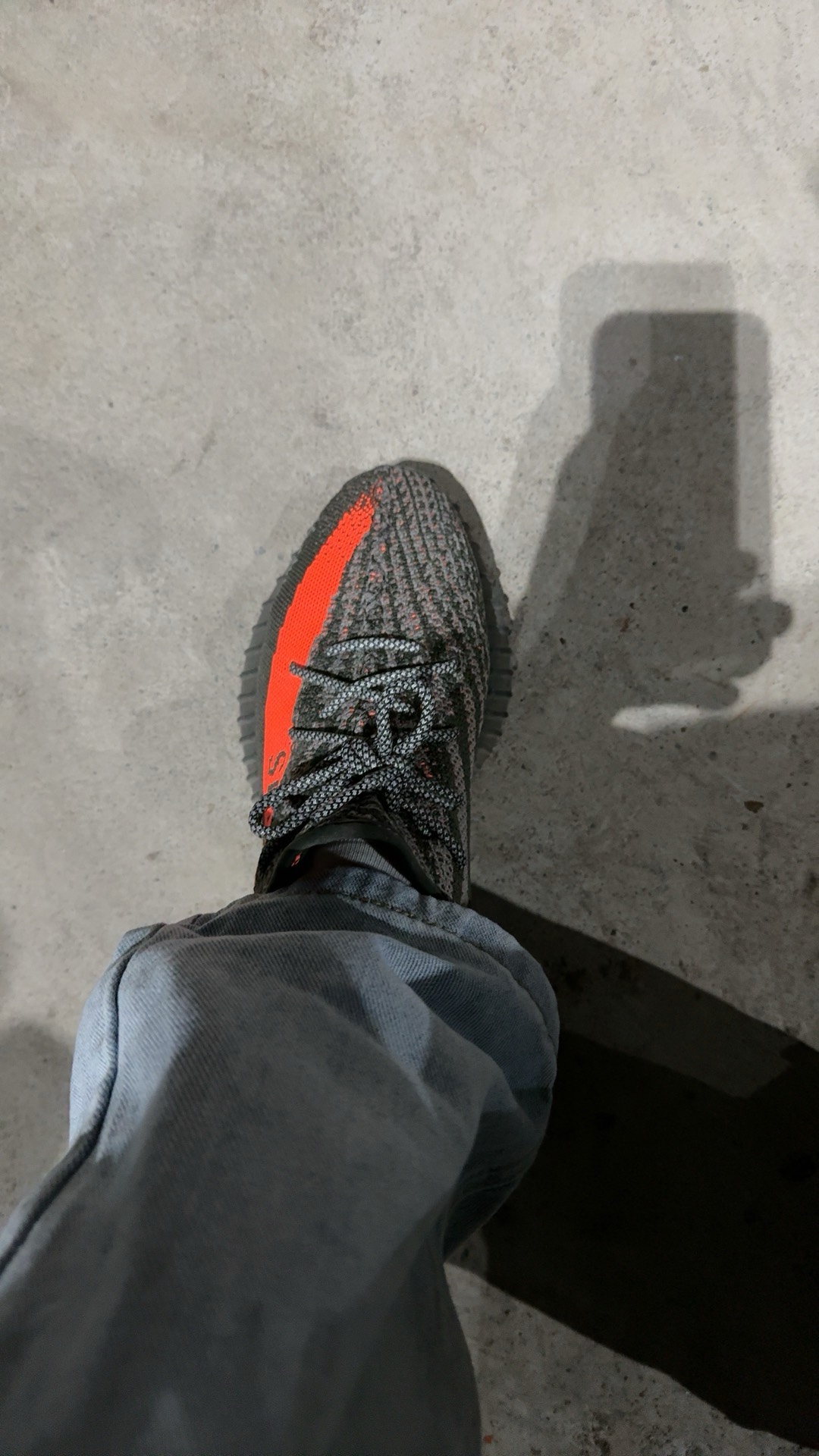 custom review-Adidas Yeezy Boost 350 V2 Carbon Beluga