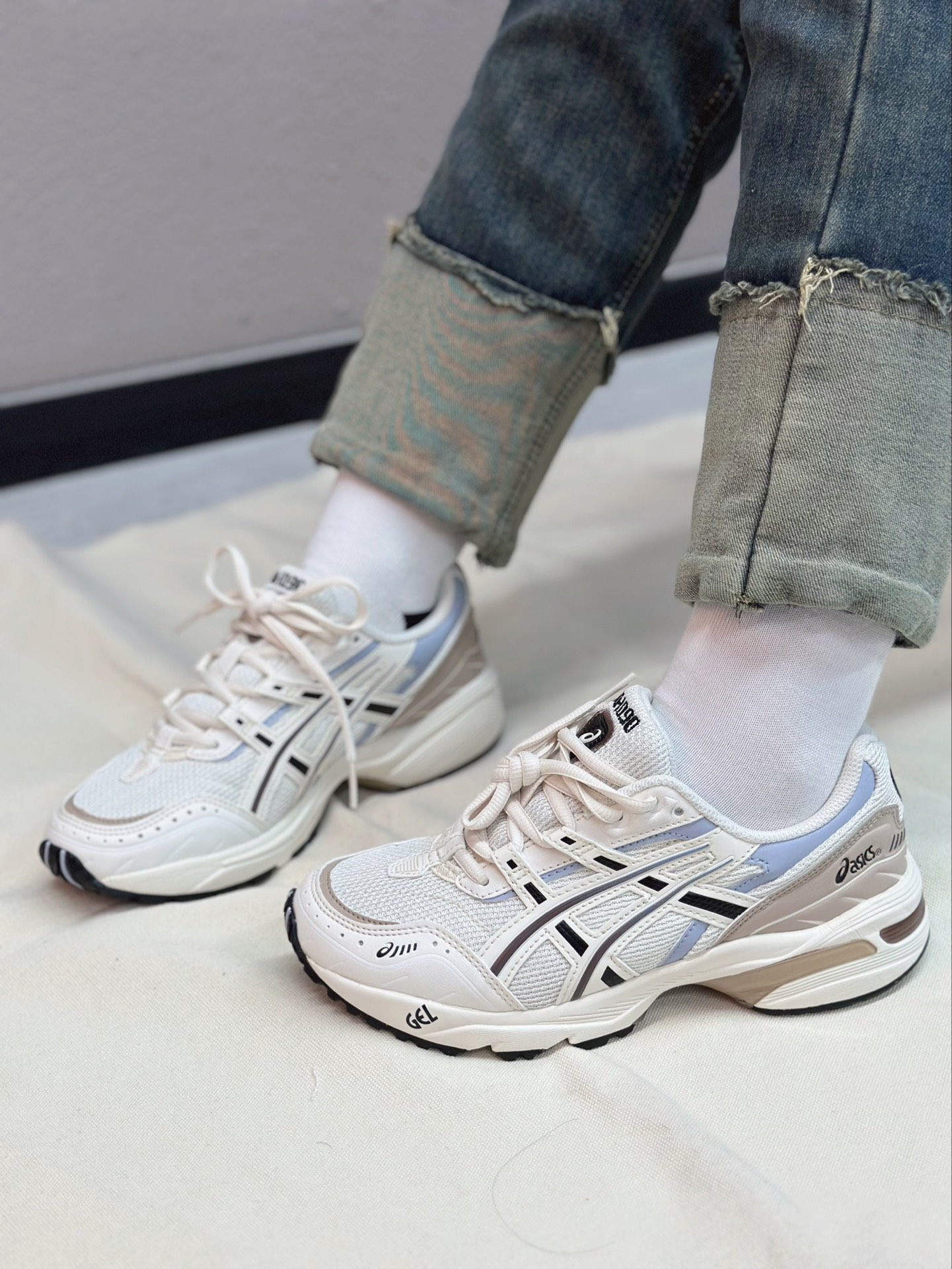 Asics Gel 1090 Light Blue Smoke Grey US M 9 - POIZON