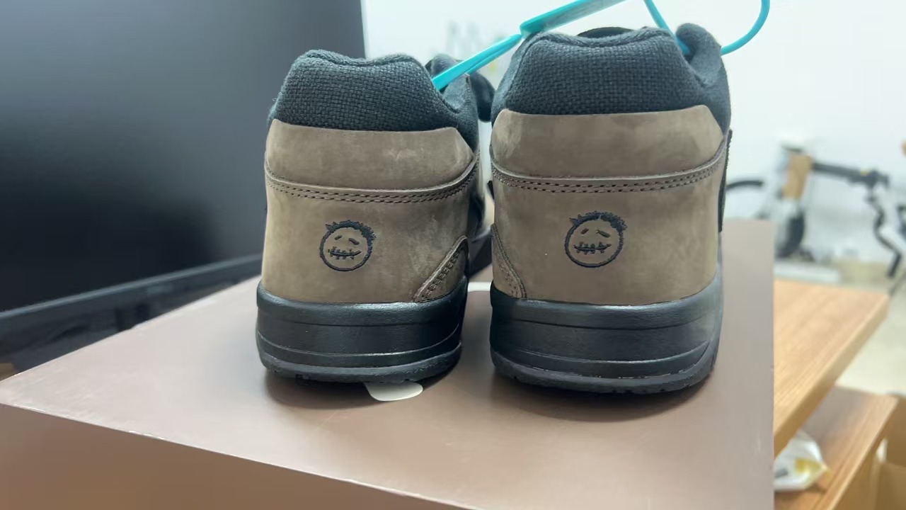 custom review-Travis Scott x Jordan Jumpman Джек Шок Абсорберы Противоскользящие Низкие Баскетбольные Кроссовки Унисекс Темный Мокко Черный