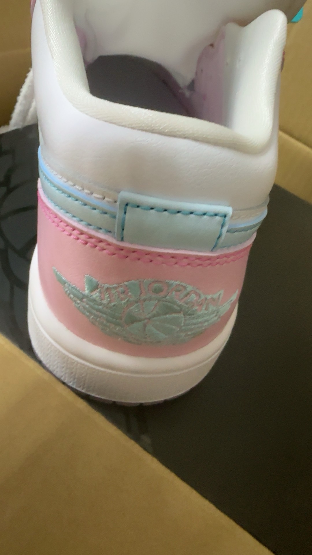 custom review-Jordan Air Jordan 1 Устойчивые к истиранию Низкие Топы Винтажные Баскетбольные Кроссовки Женские Белые