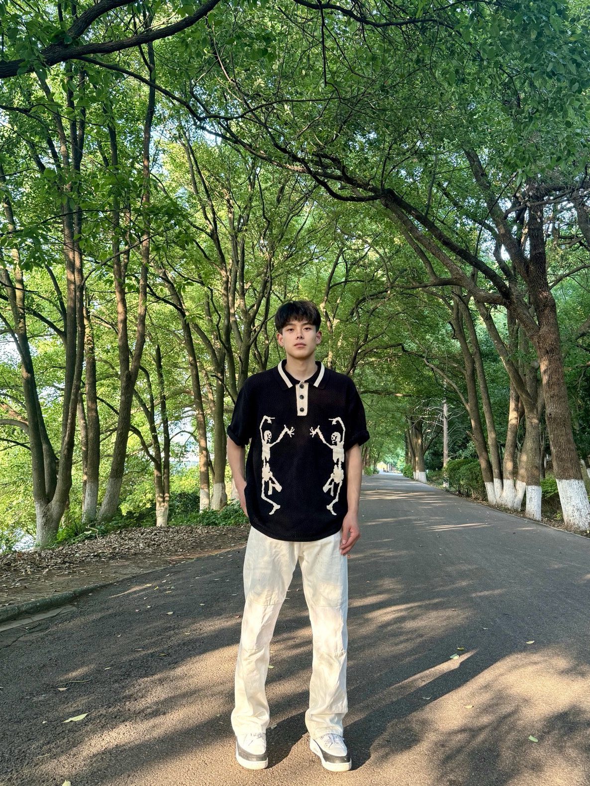 裤子穿着舒服
上脚aj3藤原浩联名
简直不要太帅#短袖穿搭yyds #男生