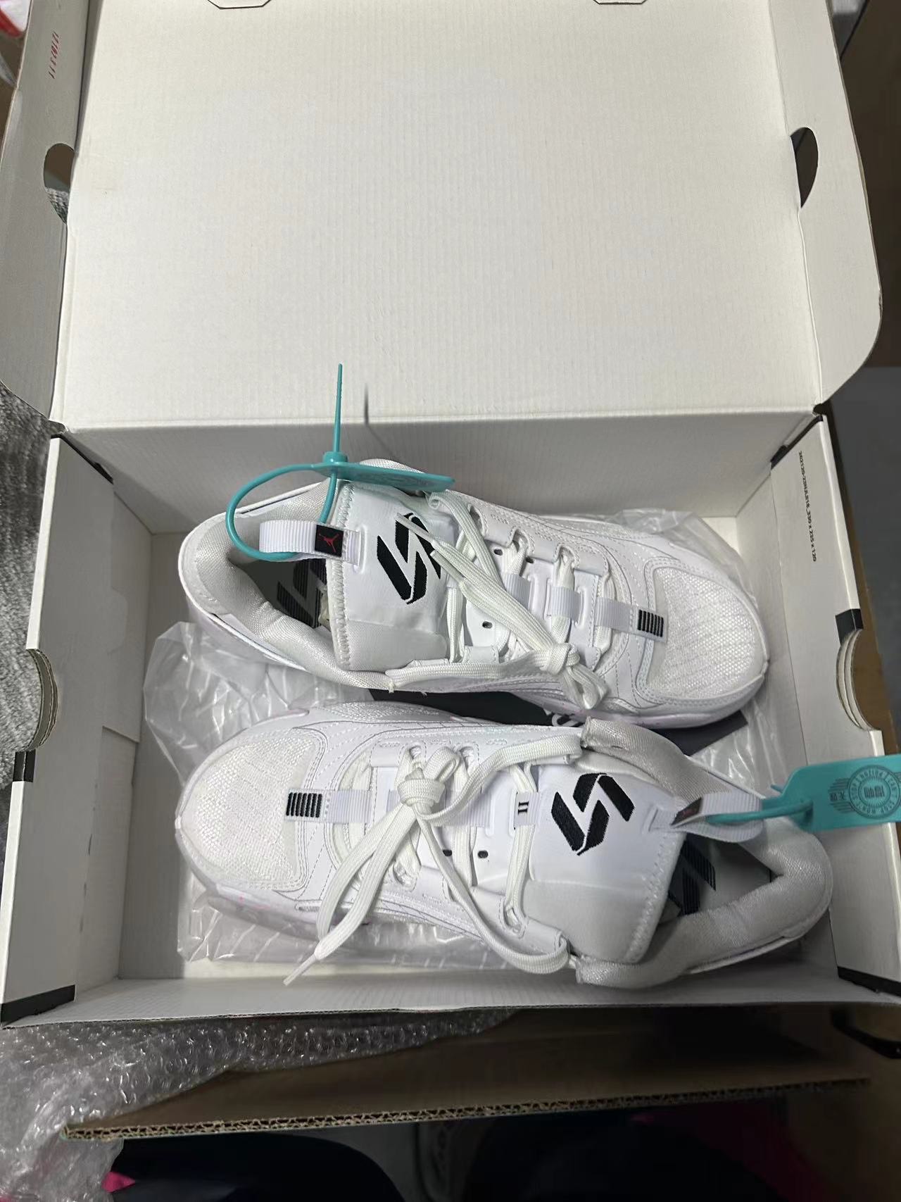 custom review-Джордан Luka 2 PF Шокабойнеры Противоскользящие Устойчивые к истиранию Низкий Топ Баскетбольные Кроссовки Мужской Белый Азиатская Версия