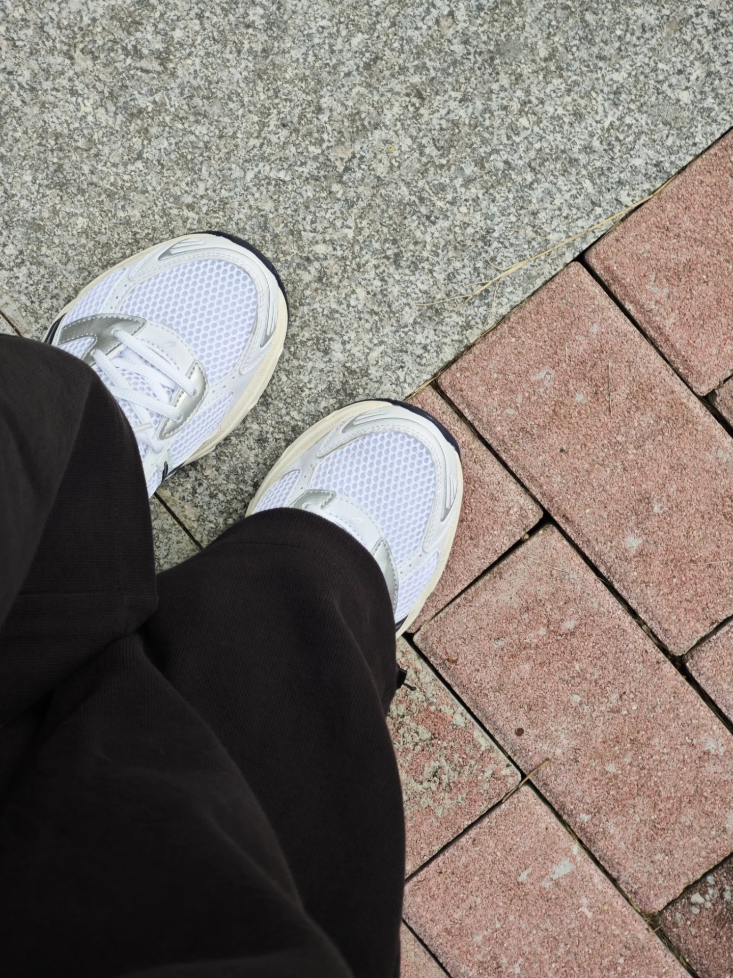 custom review-ASICS Гель 1130 Амортизация Износостойкий Низкий Топ Повседневные Беговые кроссовки Женские Белые Черно-синие