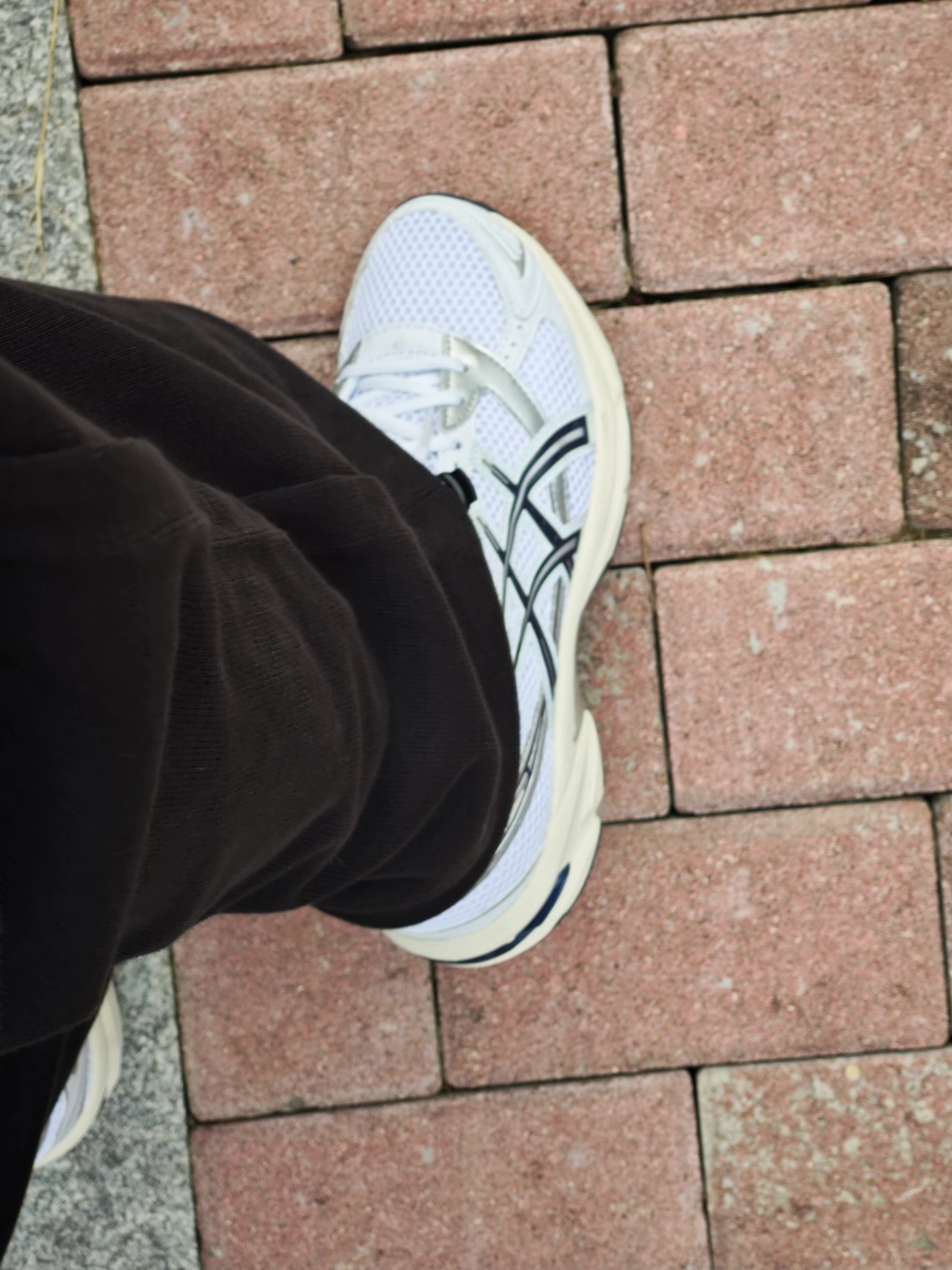 custom review-ASICS Гель 1130 Амортизация Износостойкий Низкий Топ Повседневные Беговые кроссовки Женские Белые Черно-синие