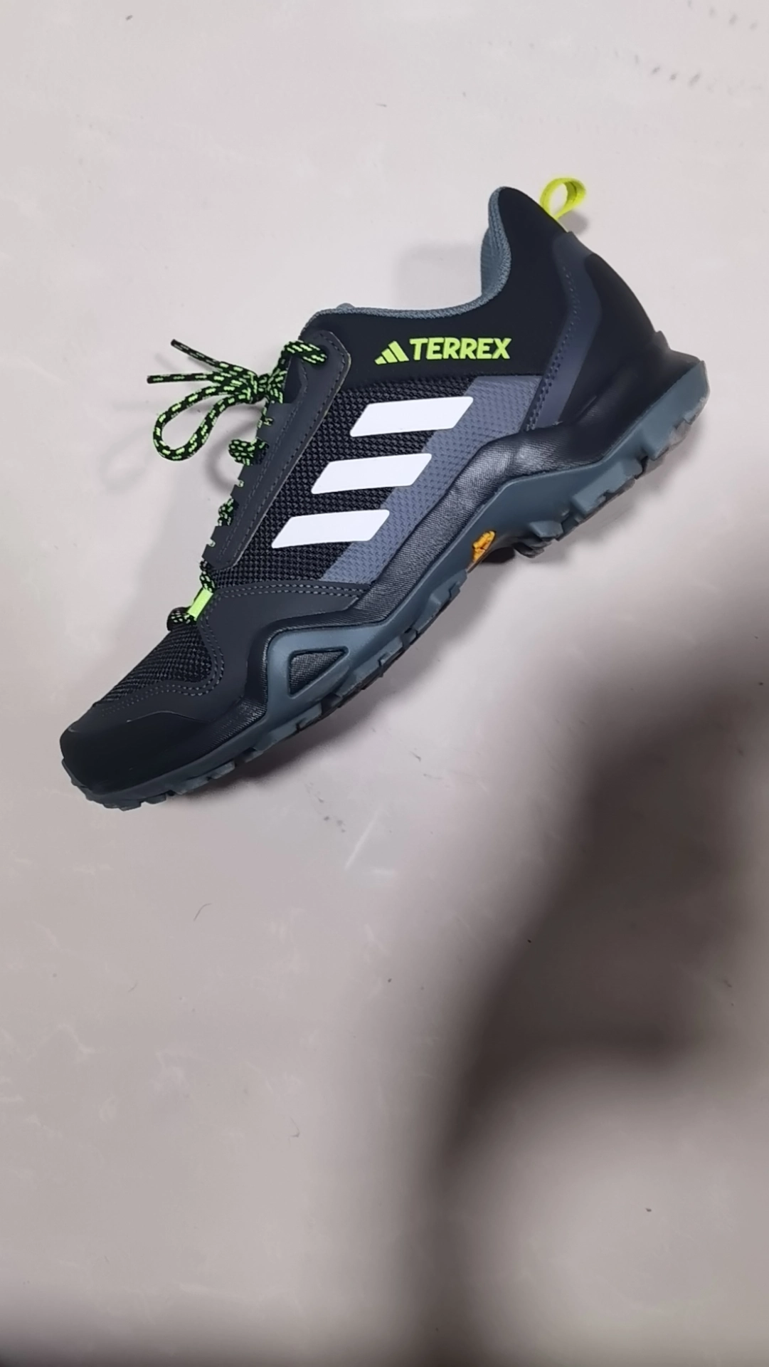 custom review-adidas Terrex AX3 Hiking Низкий Топ Уличная Обувь Мужская Черный Серый