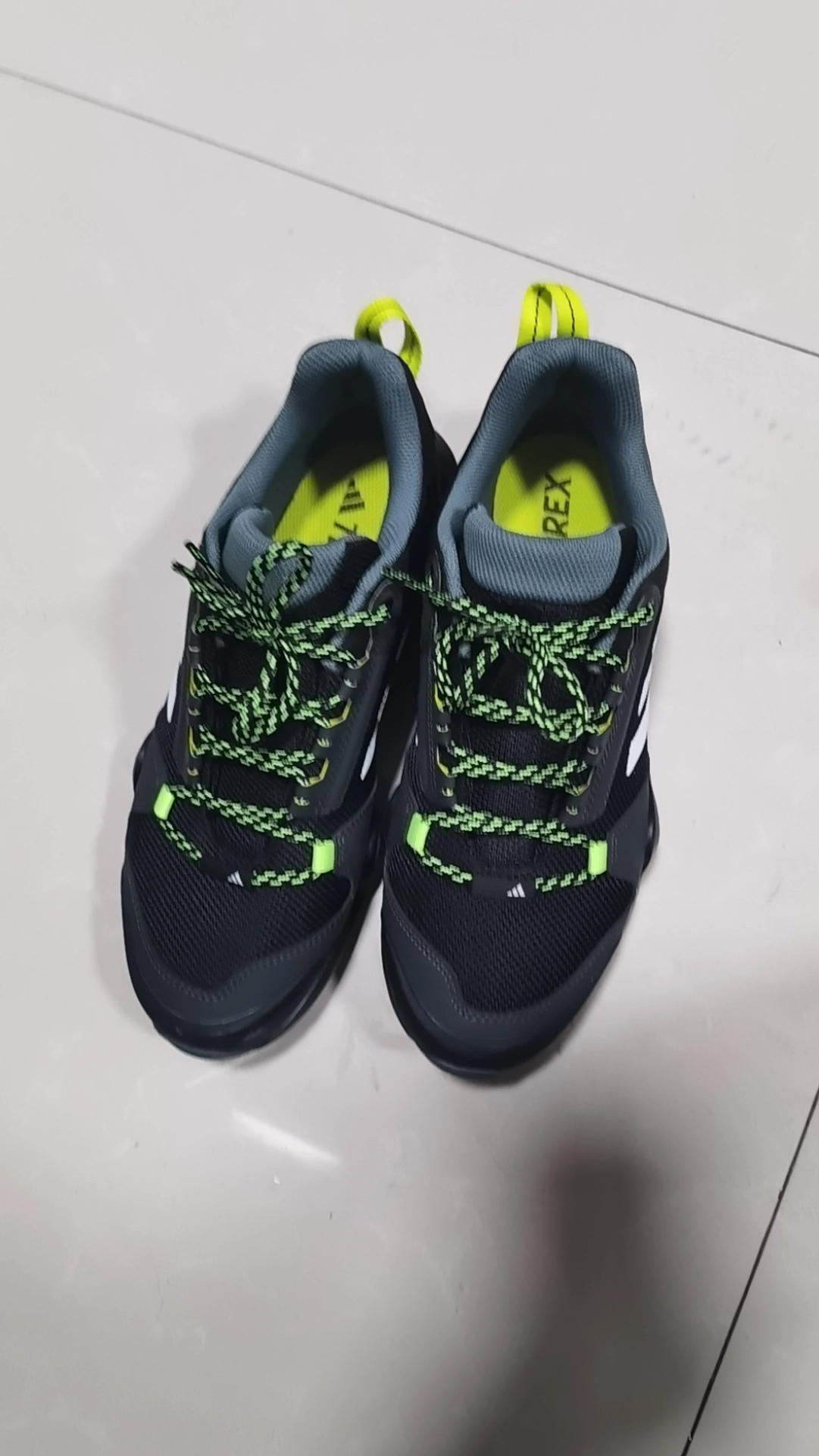 custom review-adidas Terrex AX3 Hiking Низкий Топ Уличная Обувь Мужская Черный Серый