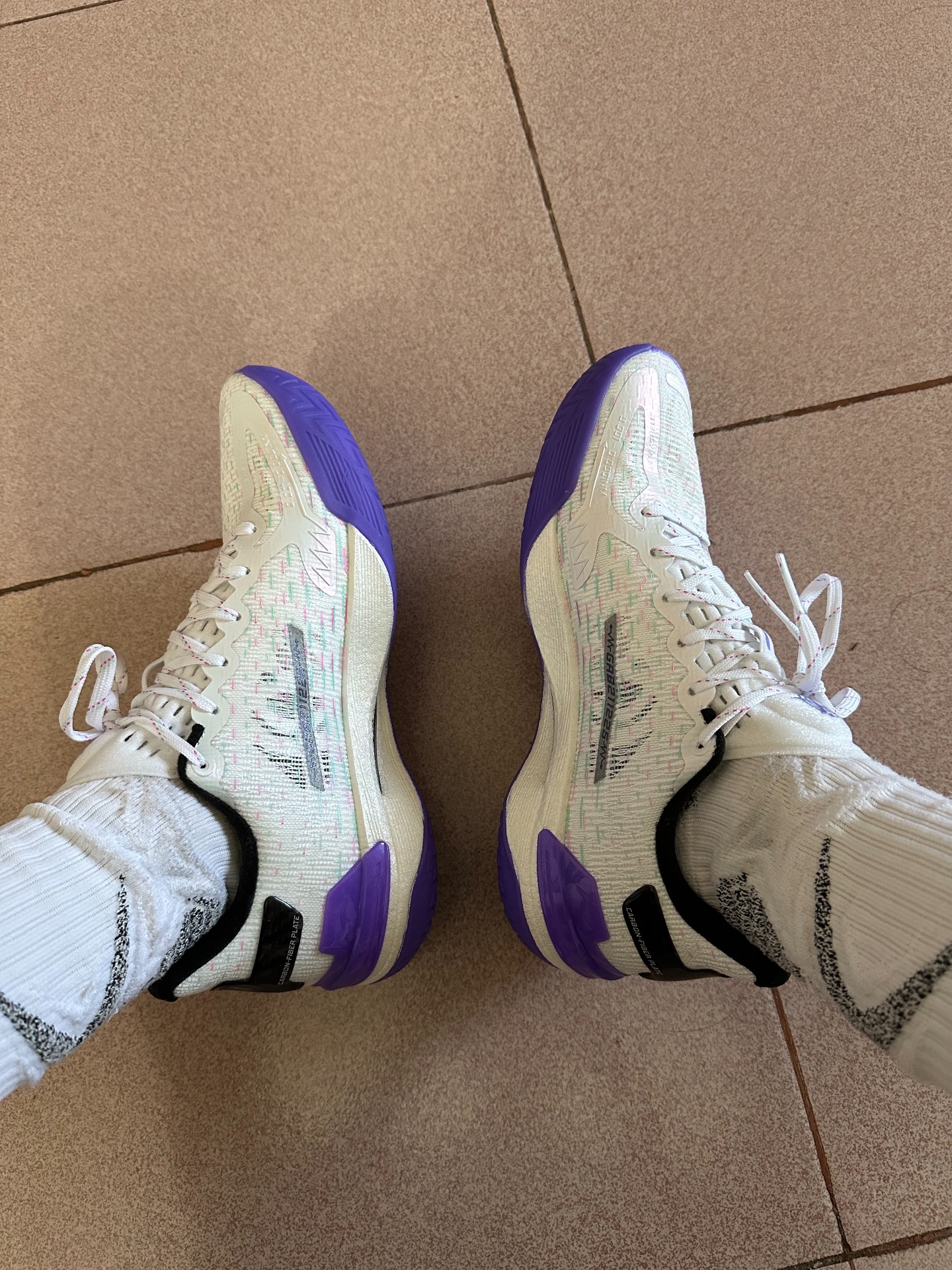 custom review-LiNing Gamma Cushioning Anti-Slip And Wear-Resistant Support Lightweight Low-Top Basketball Shoes Men Purple White