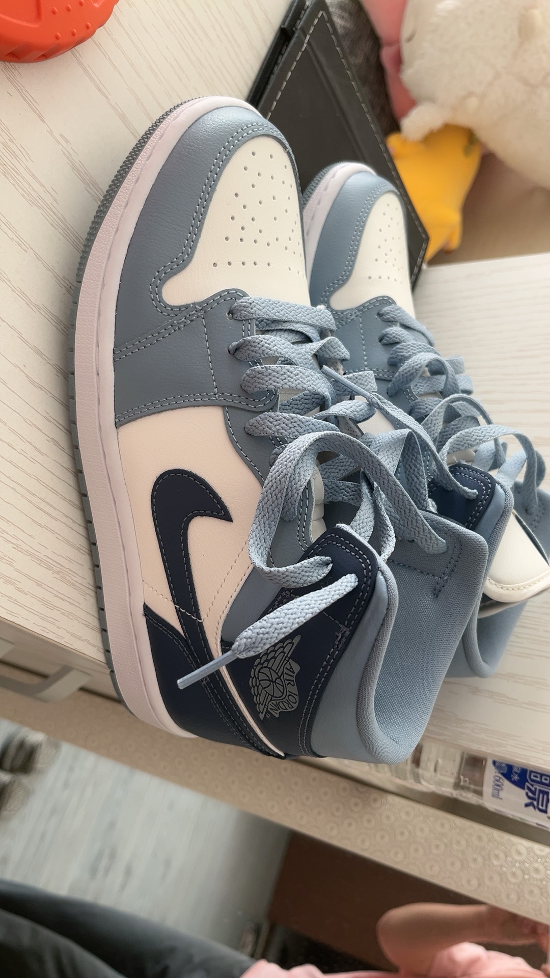 custom review-Air Jordan 1 Mid Sail Diffused Blue Women's