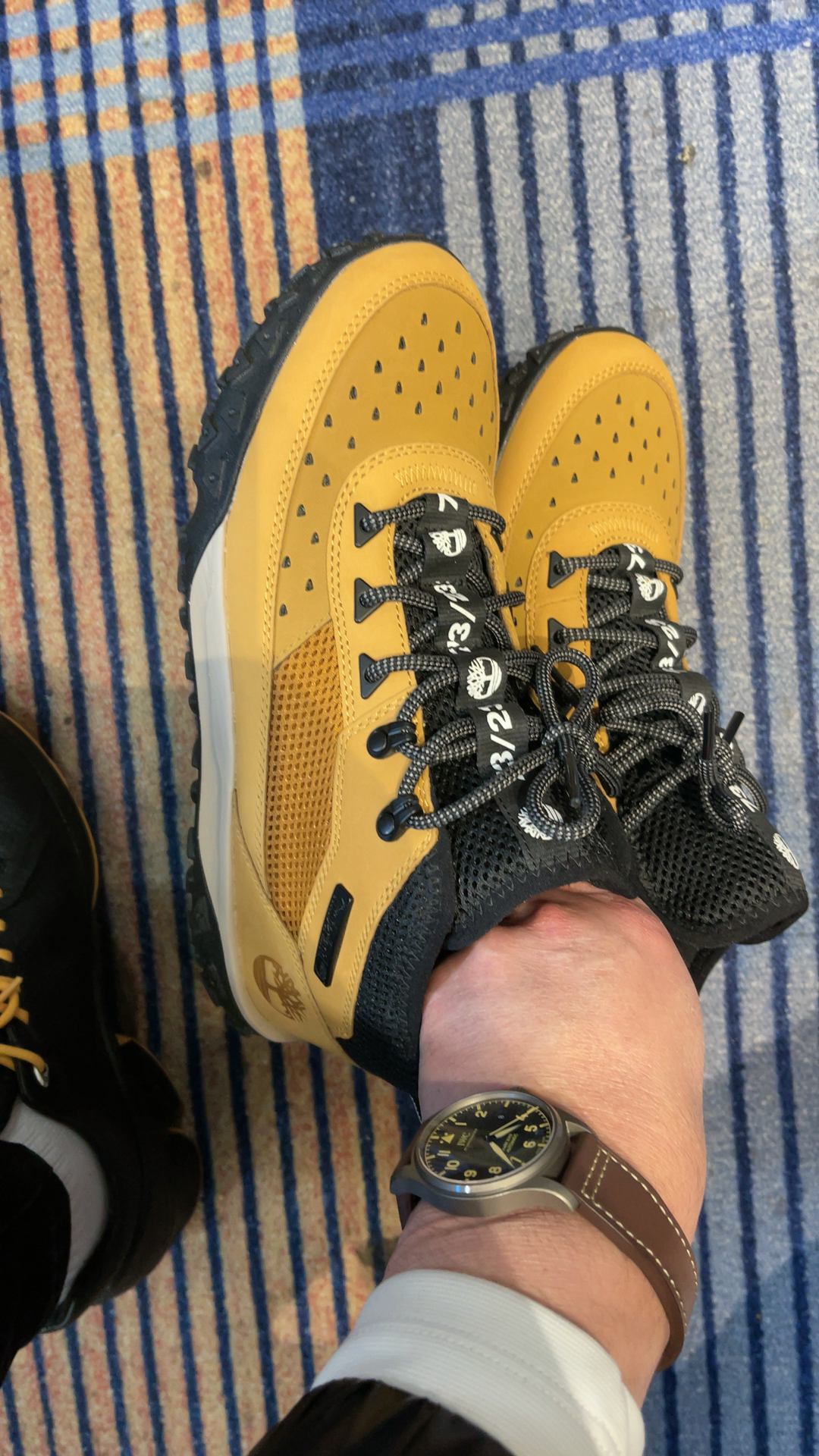 custom review-Timberland Motion 6 MID Топ Альпинизм Обувь Мужская Желтая Черная