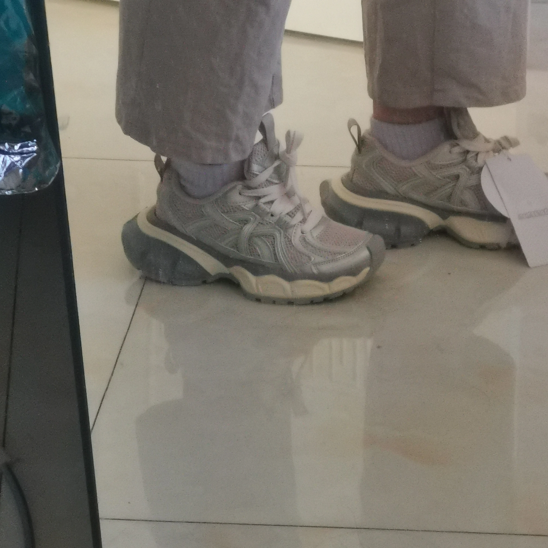 custom review-DoraemonA Низкий топ толстая подошва кроссовки унисекс