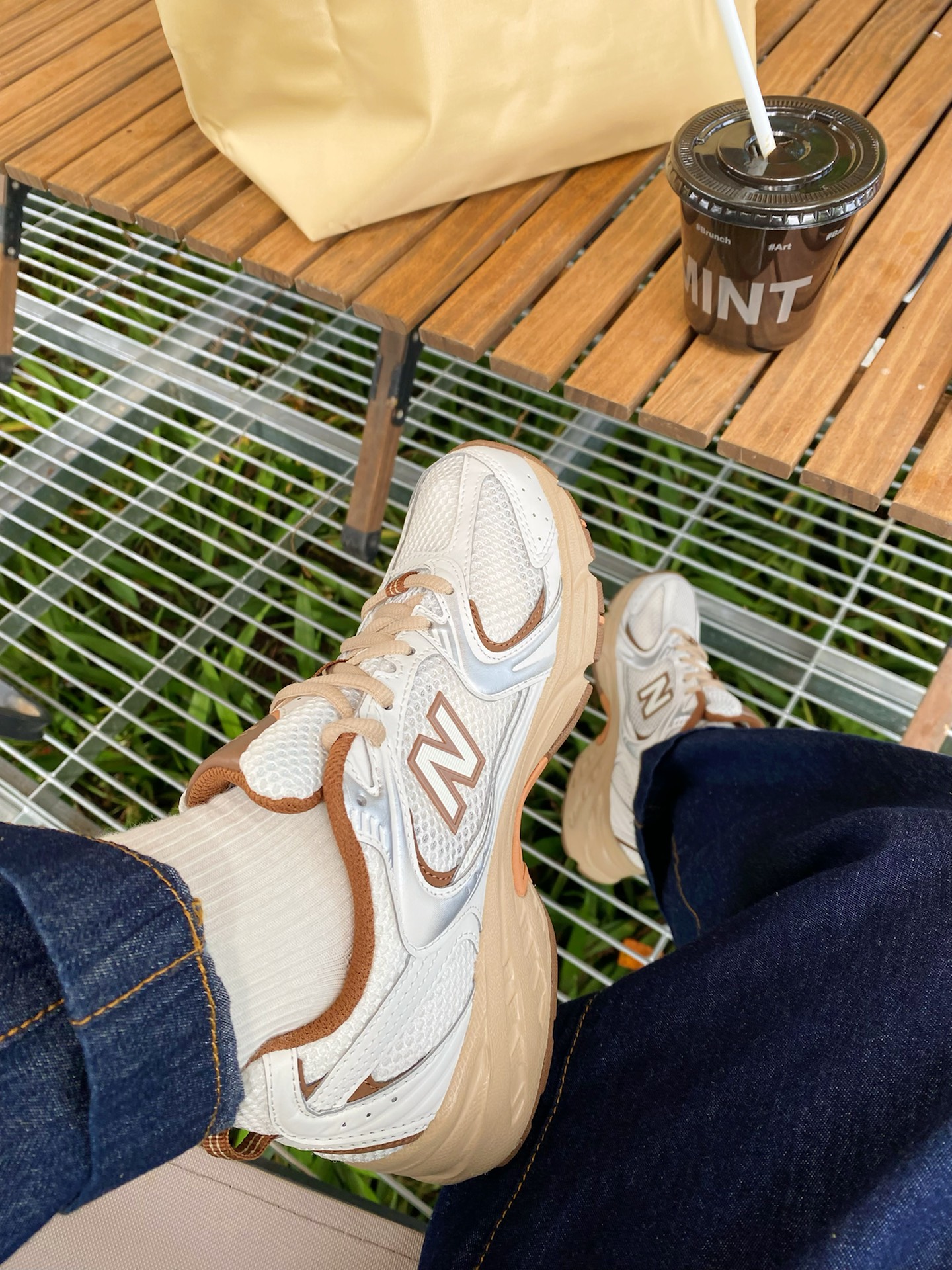 custom review-New Balance NB 530 Беговые кроссовки Низкий верх Белый Коричневый Унисекс