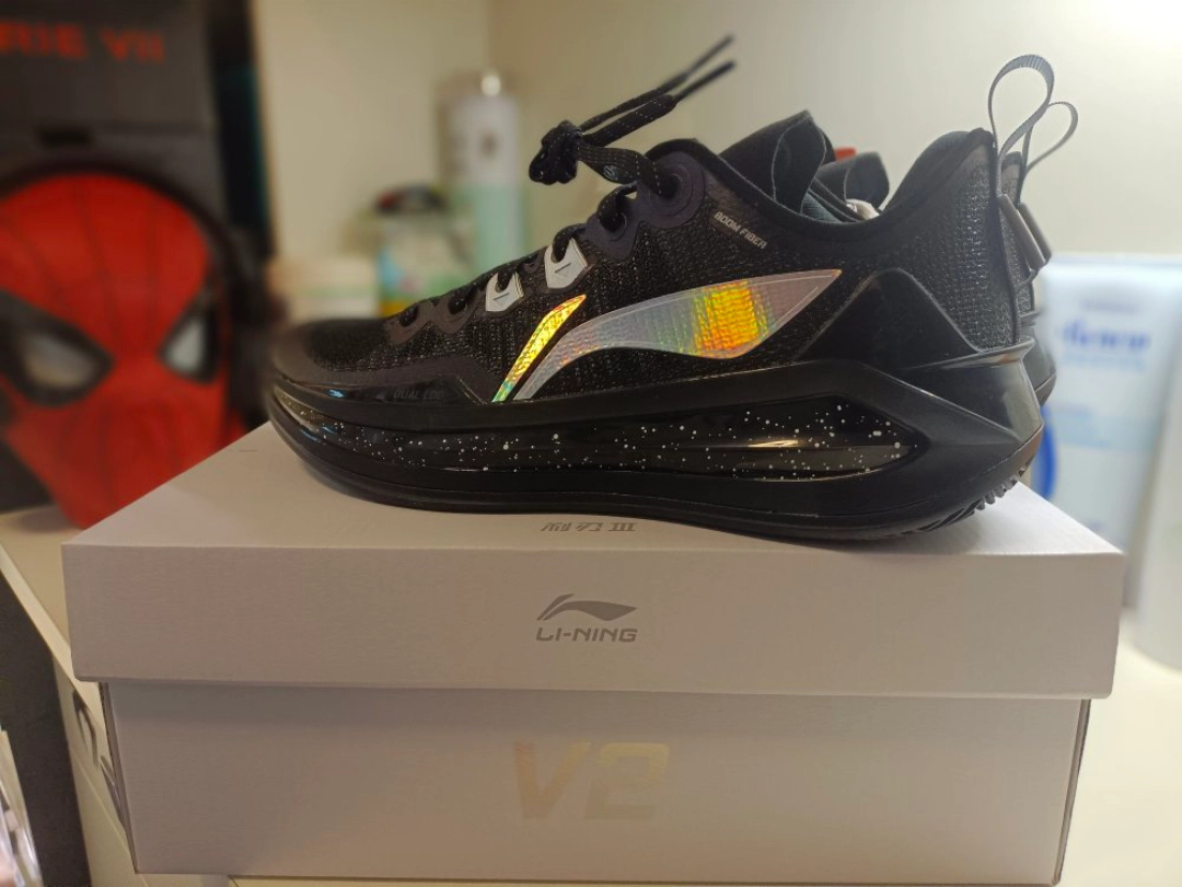 custom review-Liren 3 V2 Баскетбольные кроссовки Low Top Черные Унисекс