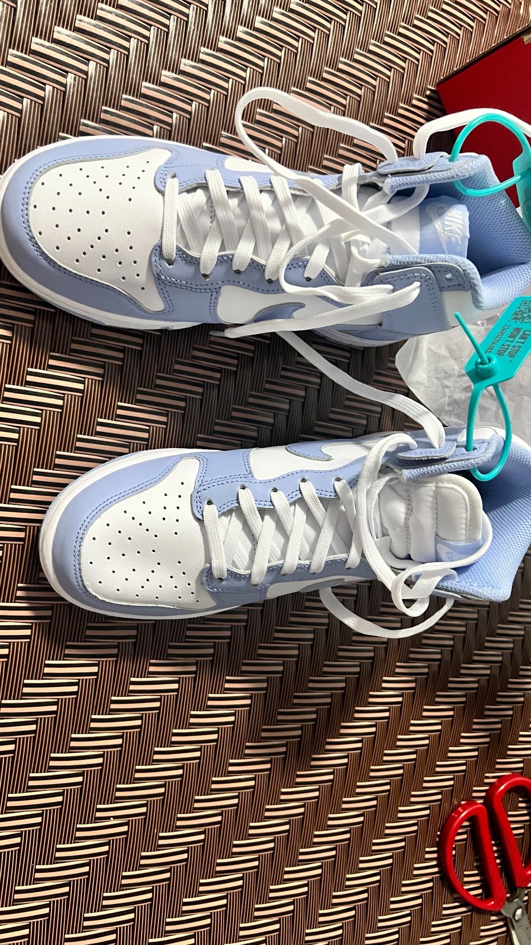 custom review-Nike Dunk High 'Aluminum' Women's