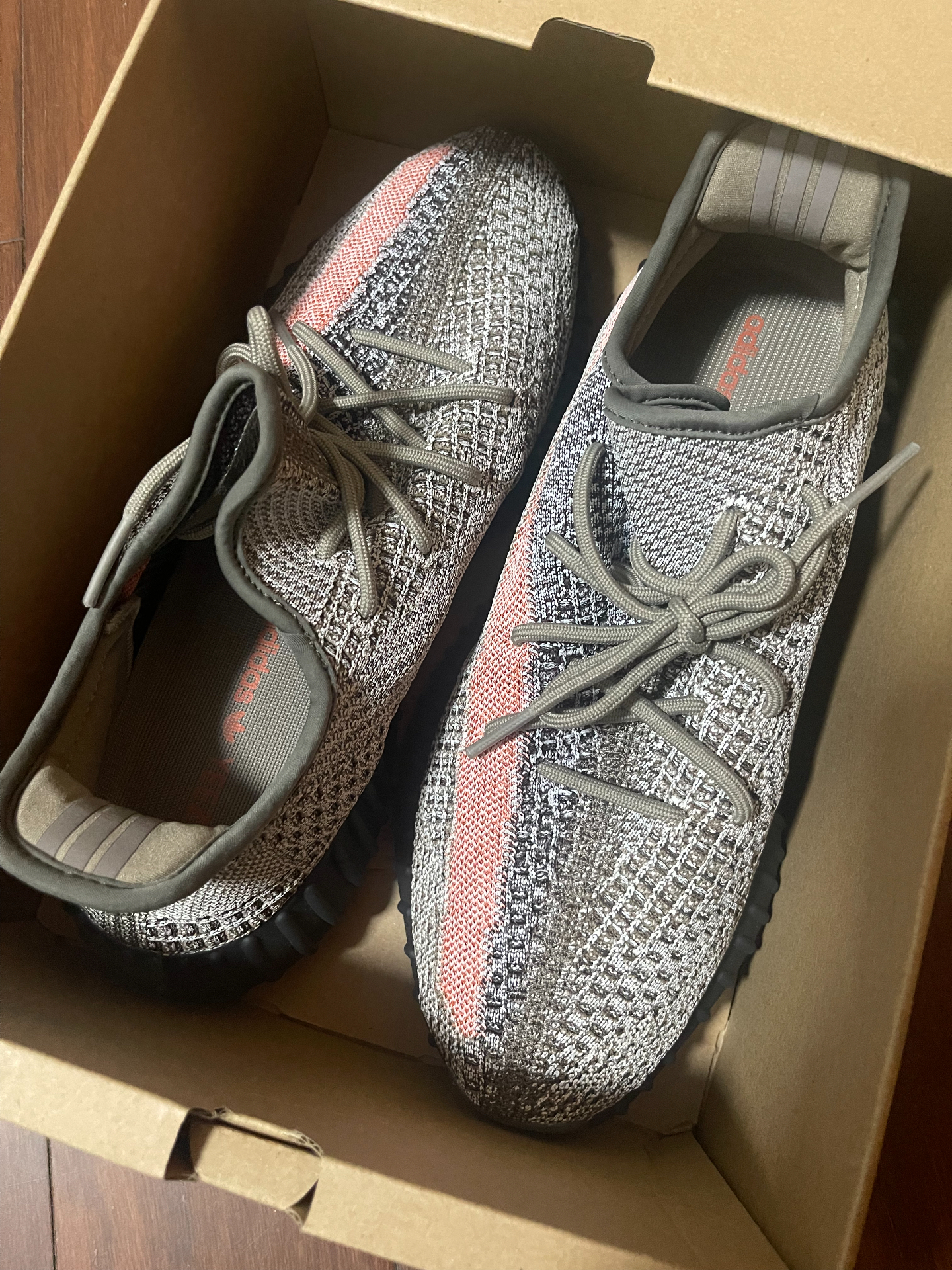 custom review-Adidas Originals Yeezy Boost 350 V2 Вулканический серый 'Пепельный Камень' Низкий топ Повседневная обувь Унисекс Серый Камень