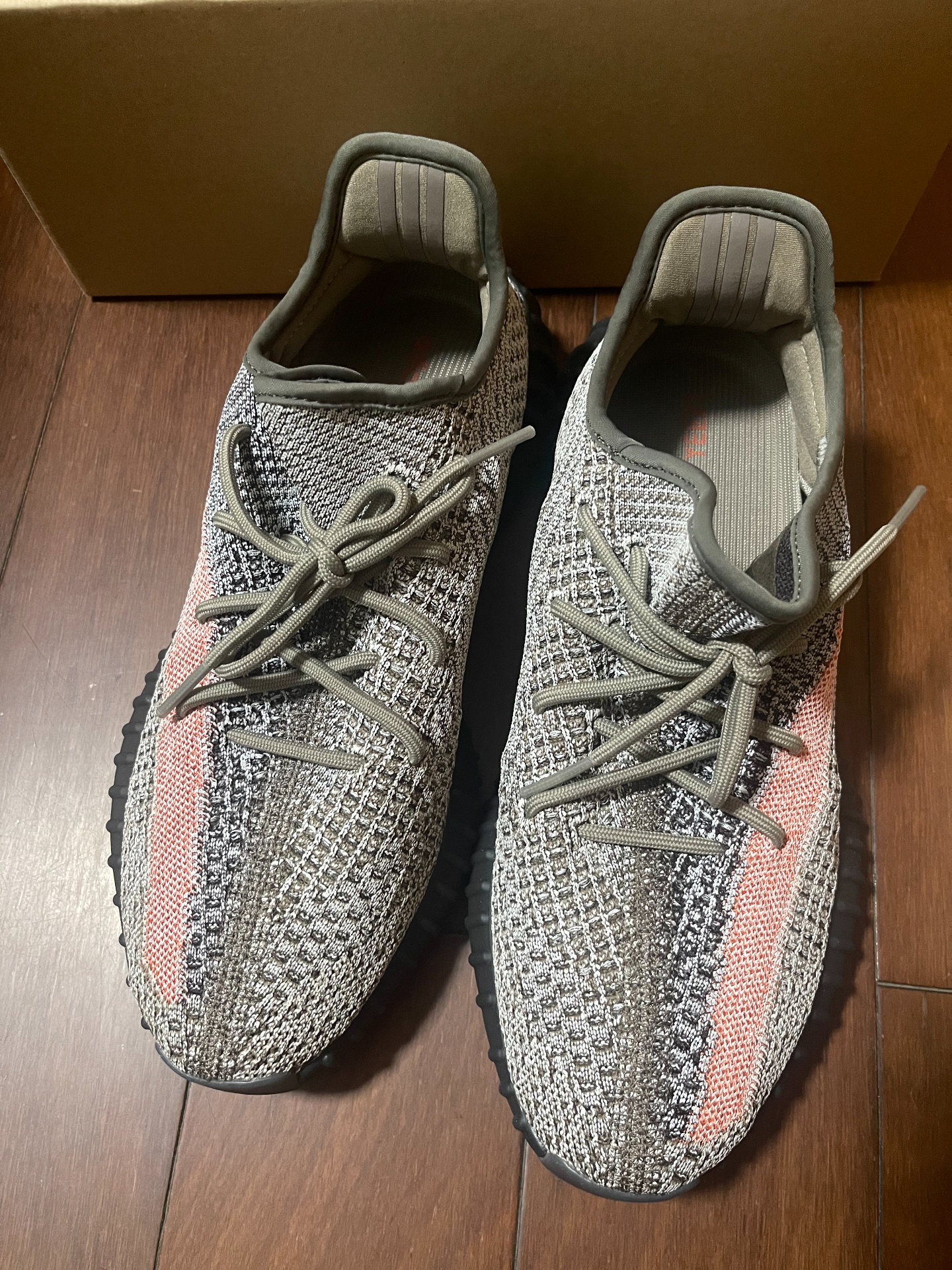 custom review-Adidas Originals Yeezy Boost 350 V2 Вулканический серый 'Пепельный Камень' Низкий топ Повседневная обувь Унисекс Серый Камень