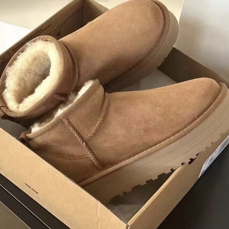 custom review-UGG Classic Ultra Mini Platform Boot Chestnut Women
s