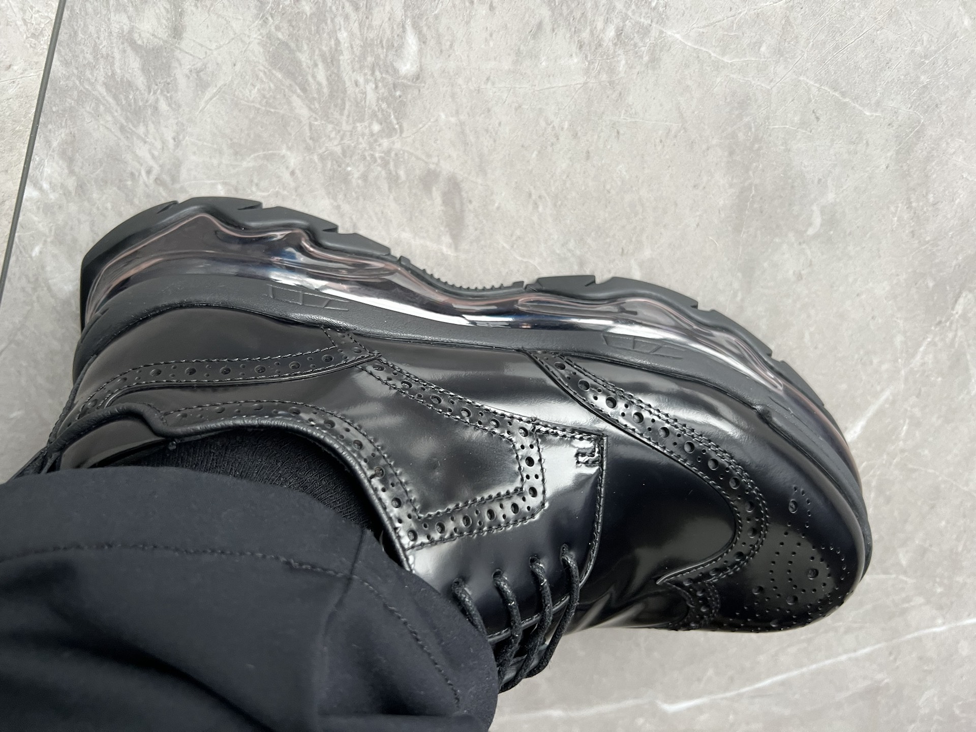 custom review-Roberta Di Camerino Низкий Топ Casual Мужской Черный