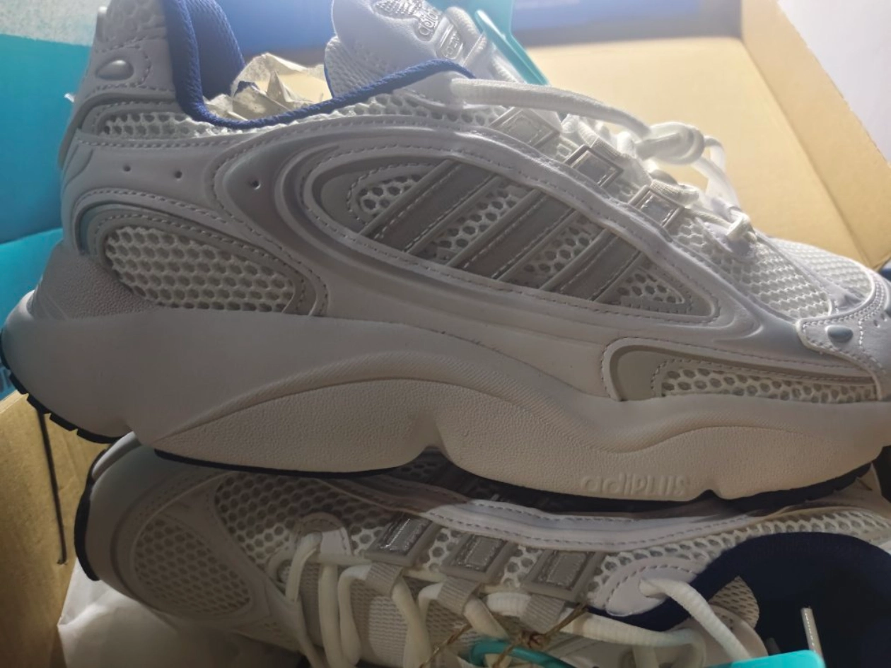 custom review-Adidas Originals Ozmillen Устойчивый к истиранию низкий топ Повседневная беговая обувь Унисекс Белый Серый