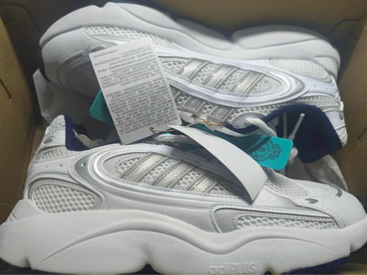 custom review-Adidas Originals Ozmillen Устойчивый к истиранию низкий топ Повседневная беговая обувь Унисекс Белый Серый