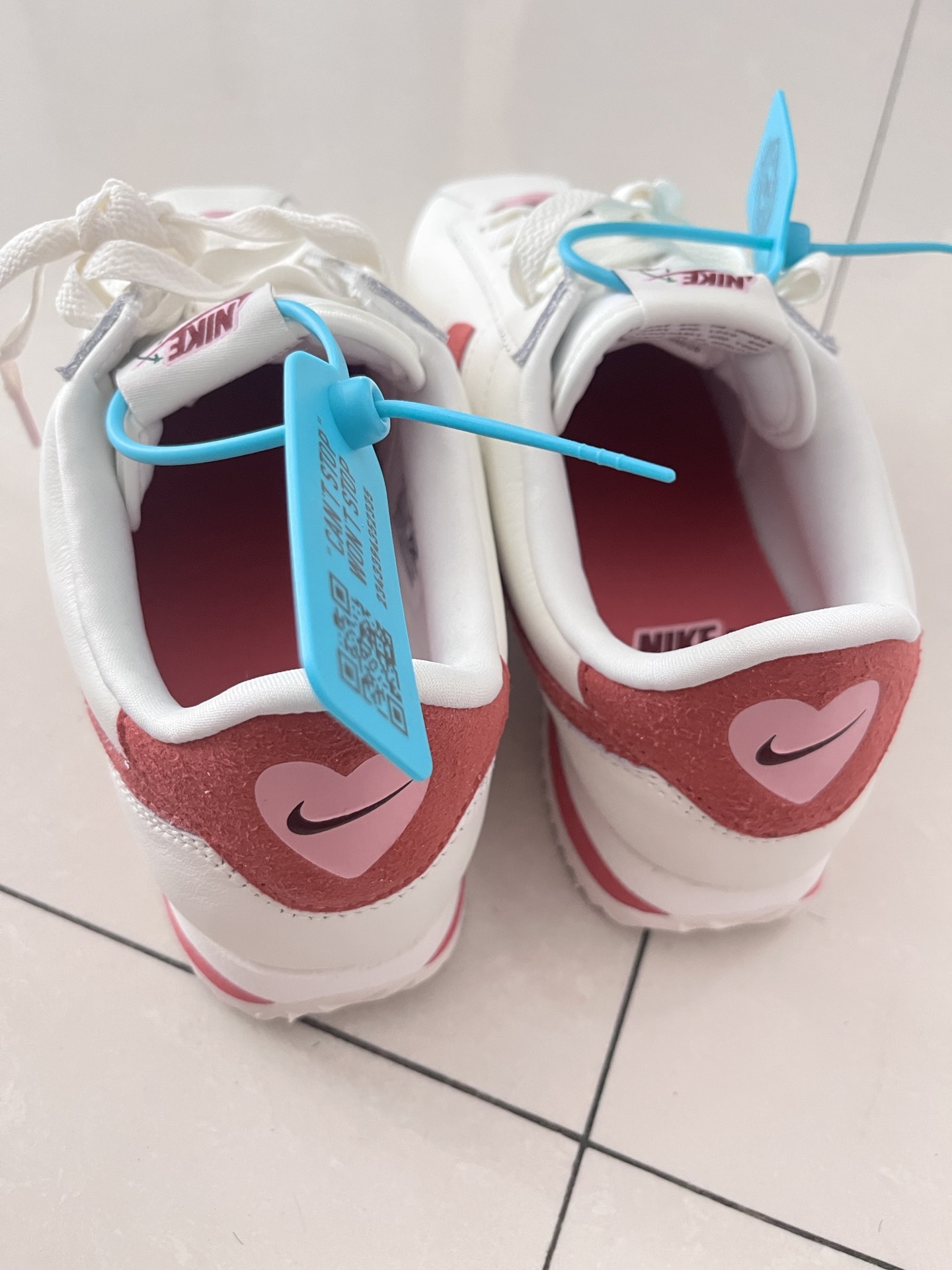 custom review-Nike Cortez SE Устойчивый к истиранию Низкий Топ Повседневный Городской Коммутирование Беговые кроссовки Женские Белый Красный