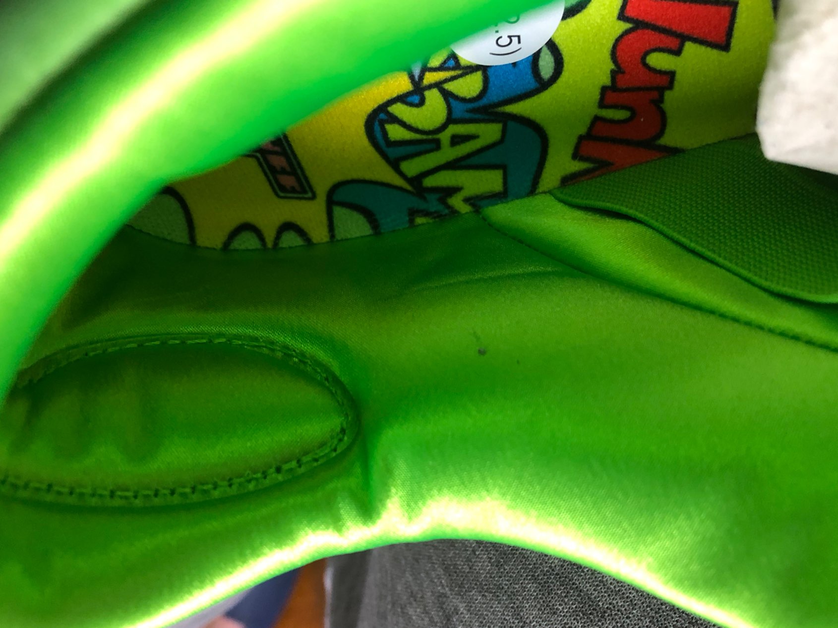 custom review-The Powerpuff Girls X Nike SB Dunk Low 'Buttercup'