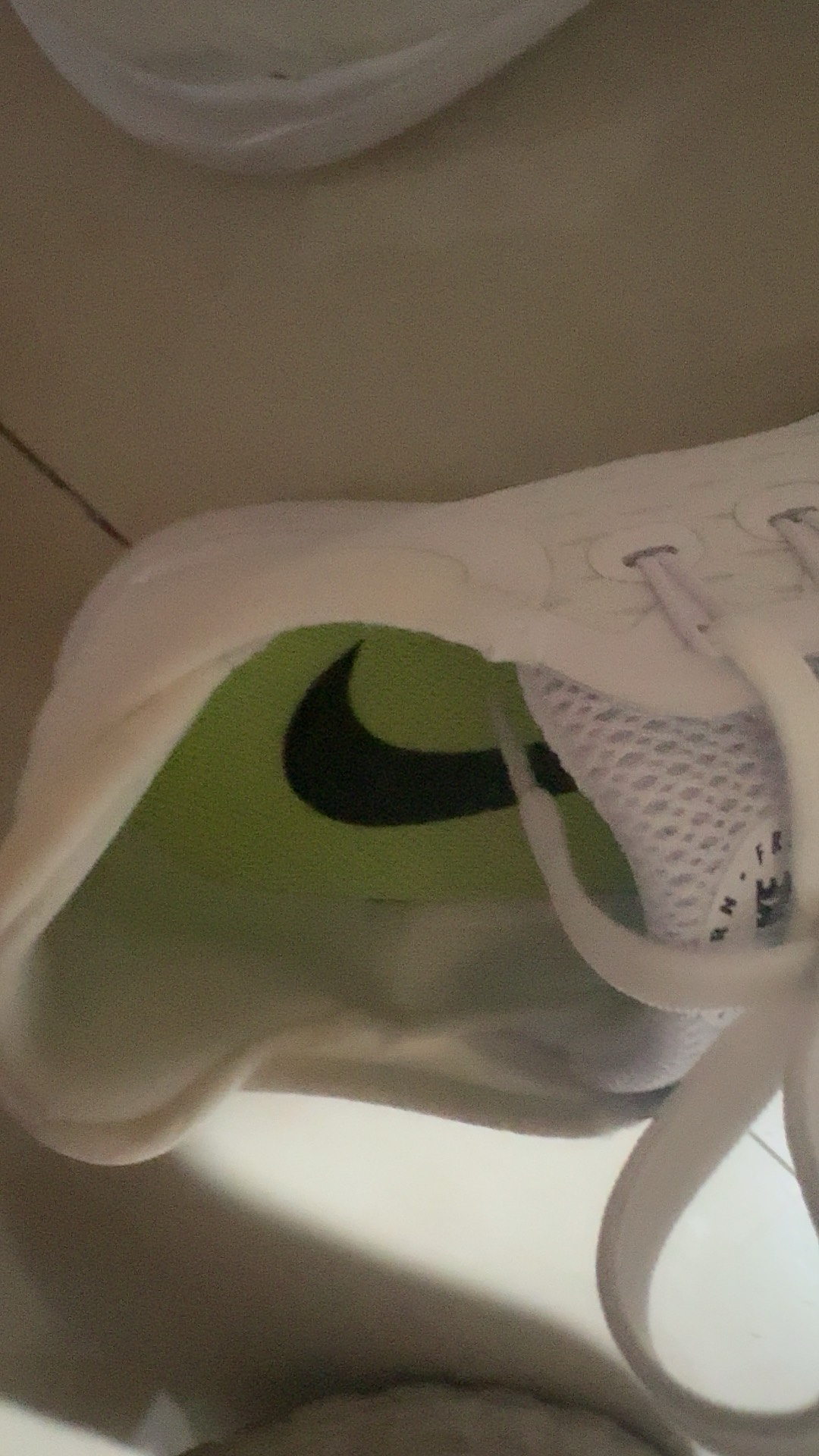 custom review-Nike Free RN 2018 Устойчивый к истиранию Дышащий Низкий Топ Повседневная Беговая Обувь Мужская Белый Черный