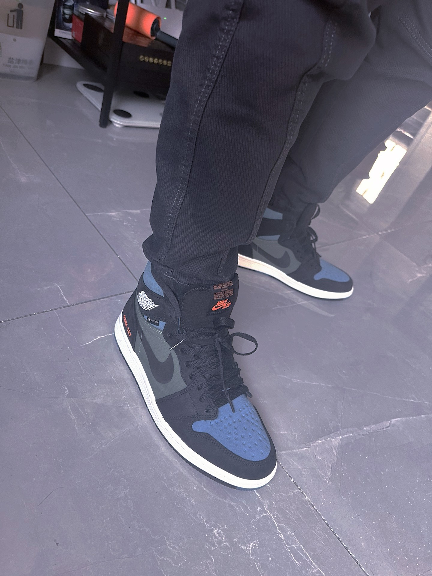 custom review-Jordan Air Jordan 1 Элемент 'Черный оливковый' Высокий топ Винтажные баскетбольные кроссовки Мужской Черный Зеленый