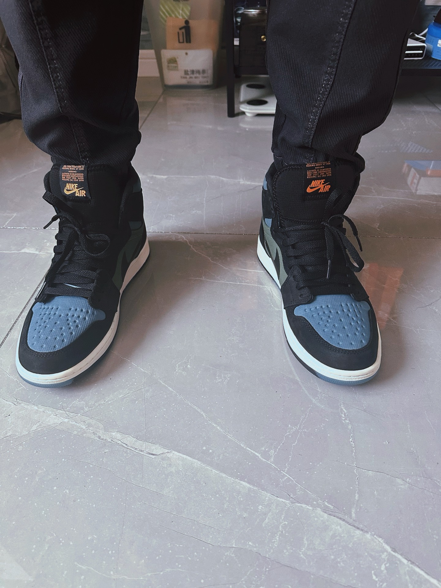custom review-Jordan Air Jordan 1 Элемент 'Черный оливковый' Высокий топ Винтажные баскетбольные кроссовки Мужской Черный Зеленый