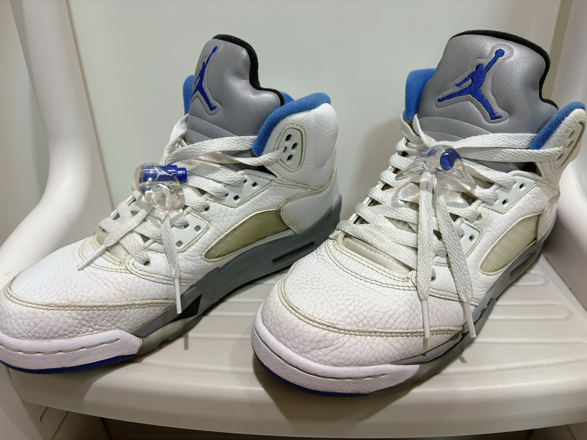aj5白蓝穿搭,aj5白蝉翼穿搭_大山谷图库