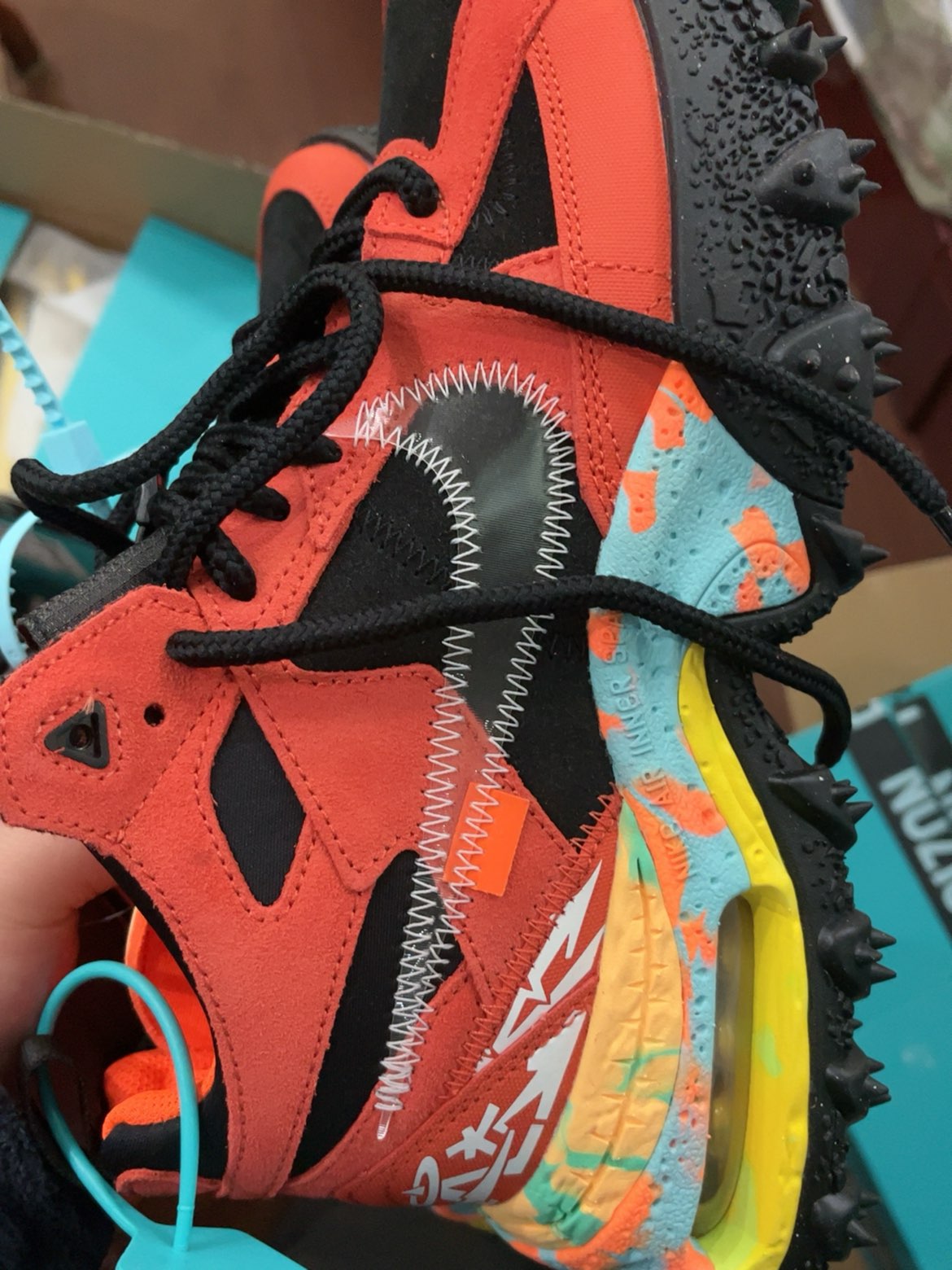 custom review-Off Белый x Nike Air Terra FORMA 'Мантра Апельсин' MID Топ Уличная обувь Унисекс Черно-красный