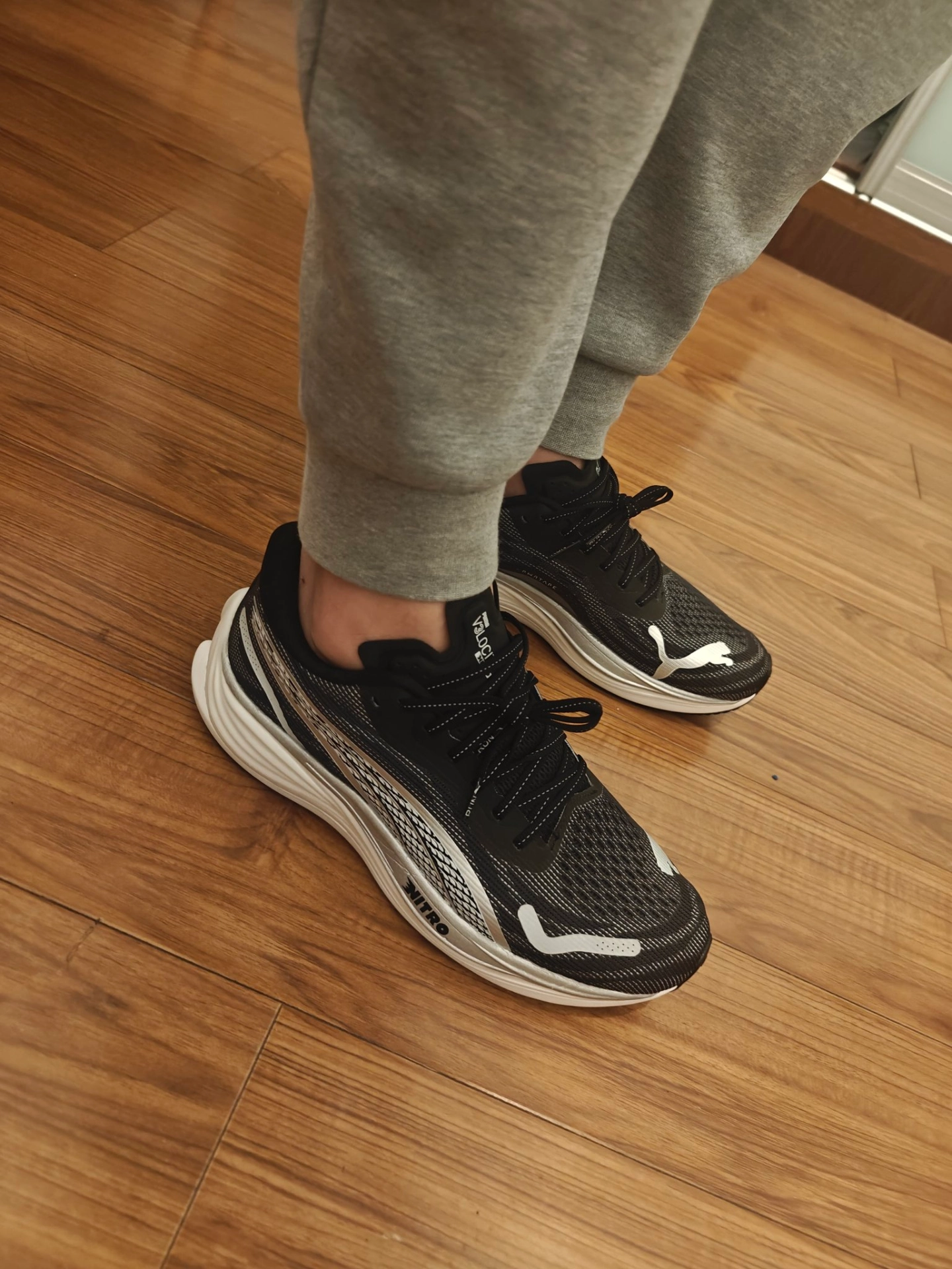 custom review-PUMA Velocity Nitro 3 Устойчивый к истиранию Низкий Топ Повседневные Городские Кроссовки для Коммуникативных Беговых Кроссовки Унисекс Черный Белый