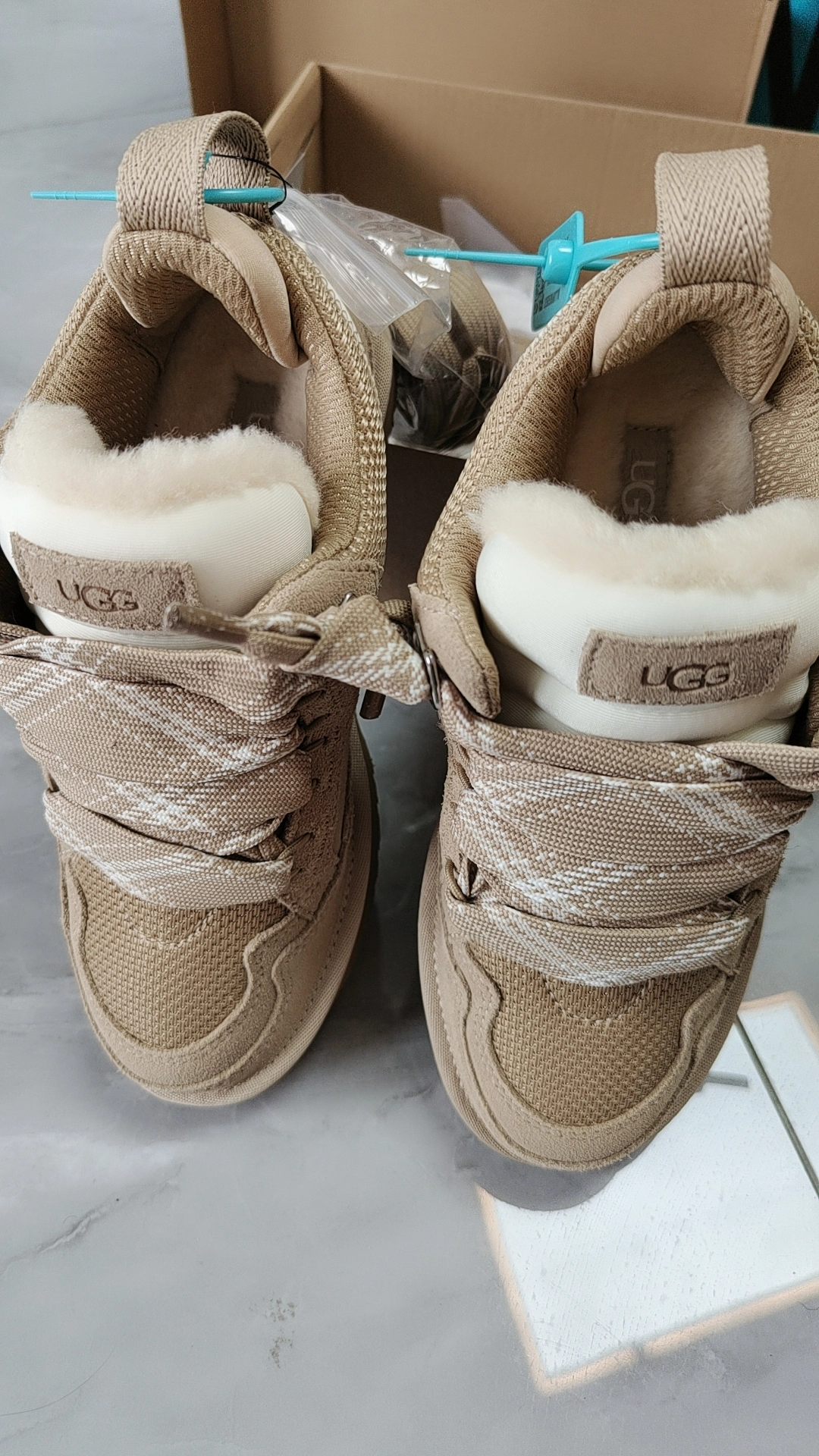 custom review-UGG Устойчивые к истиранию низкие кроссовки для скейтбординга женские песочного цвета