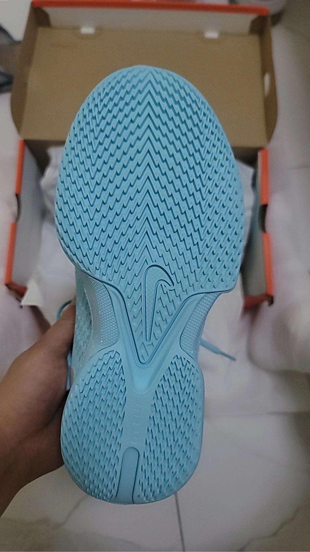 custom review-Nike Air Zoom GT Cut Academy EP 'CHBL-Away'