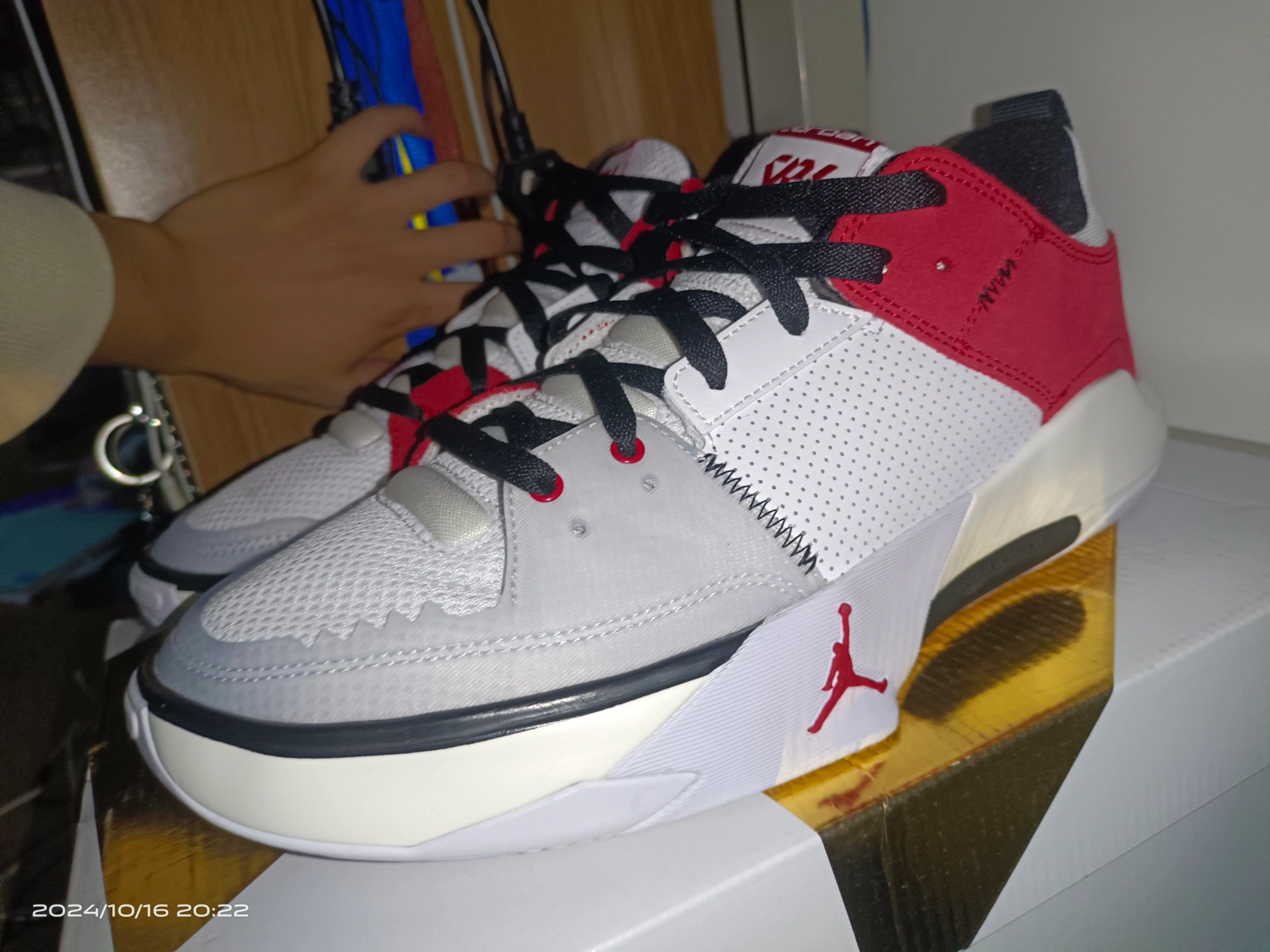 custom review-Джордан One Take 5 Slip Resistant Abrasion Resistant Breathable Low Top Винтажные баскетбольные кроссовки Мужской Белый Красный