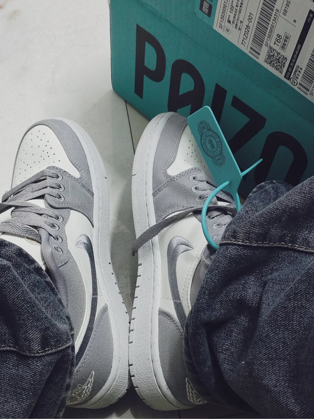 custom review-Jordan Air Jordan 1 SE 'Свет Стальной GREY' Низкий Топ Винтажные Баскетбольные Кроссовки Женские Серый Белый