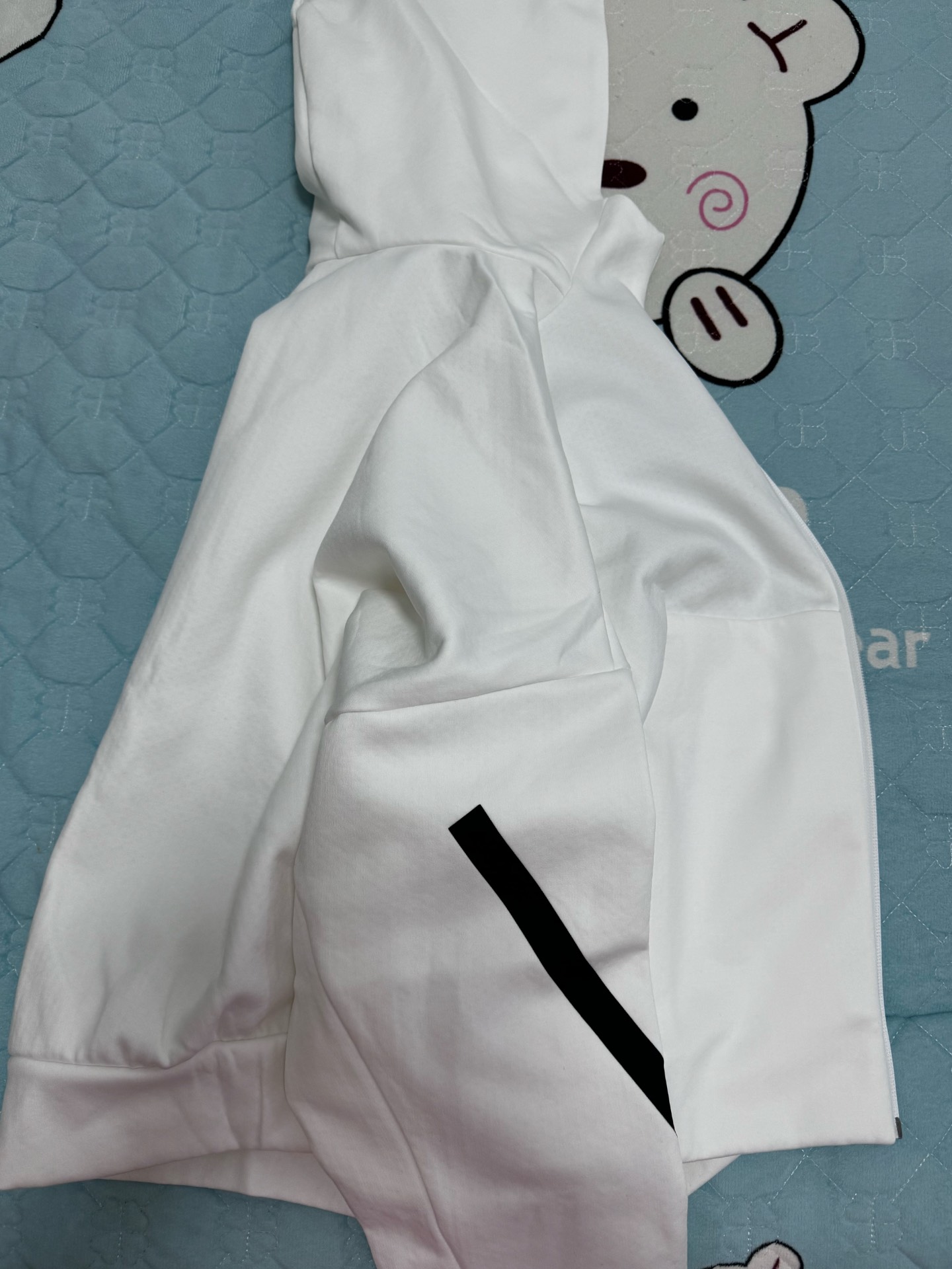 custom review-Adidas Z.N.E. FW24 Куртки и Пальто Женские Белые