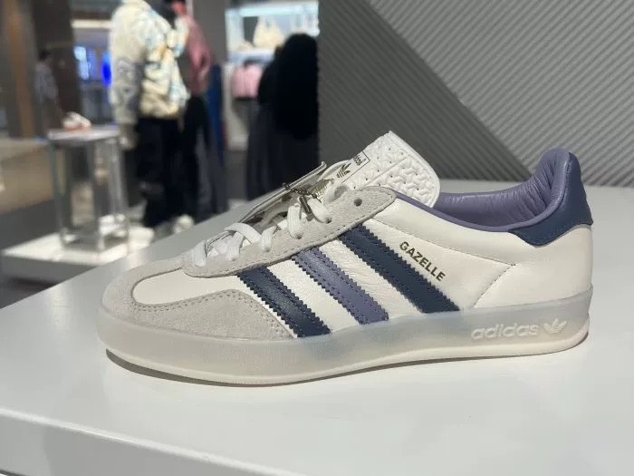 custom review-Adidas Gazelle Indoor White Preloved Ink
