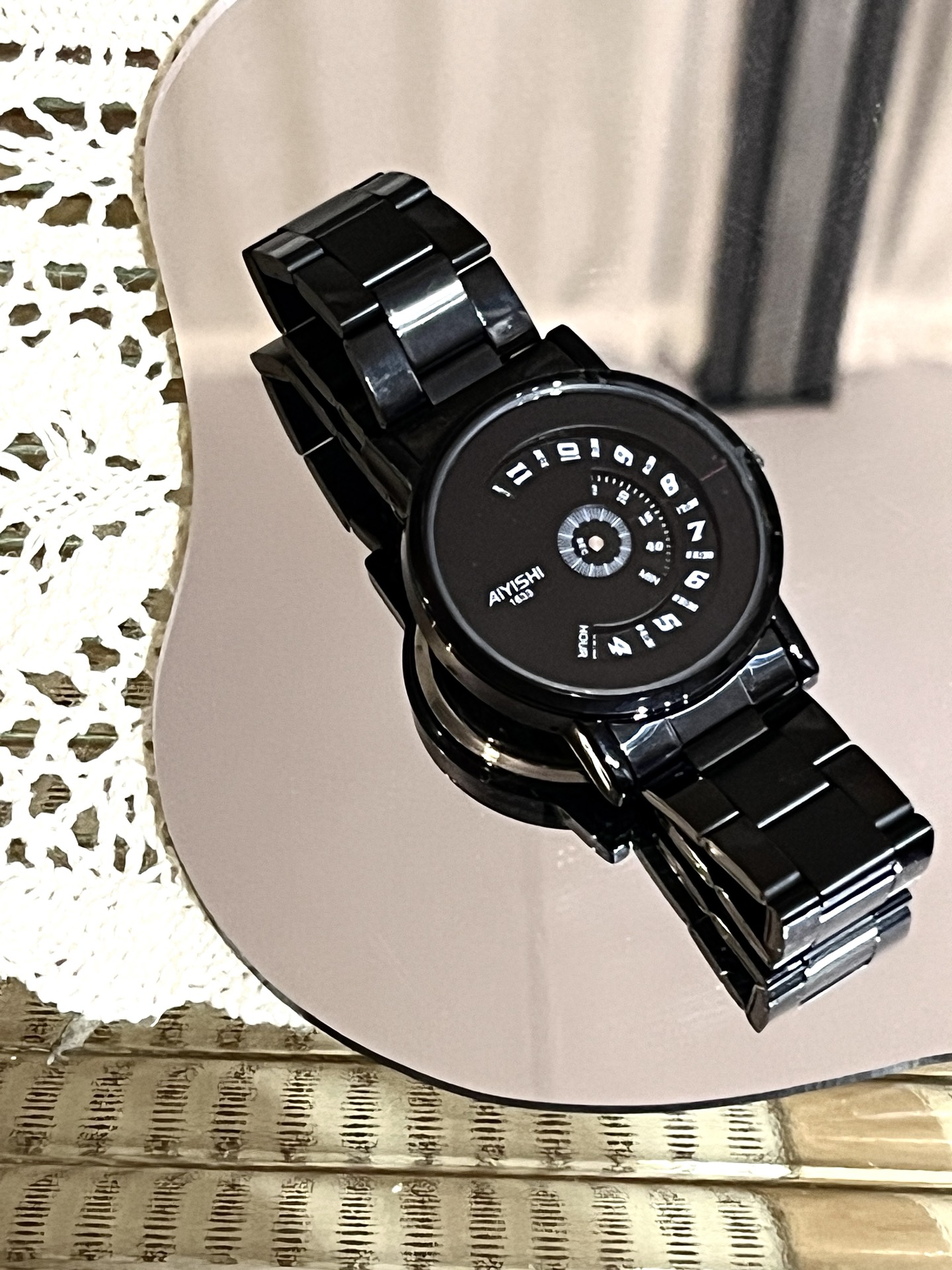 全黑手表不要太酷